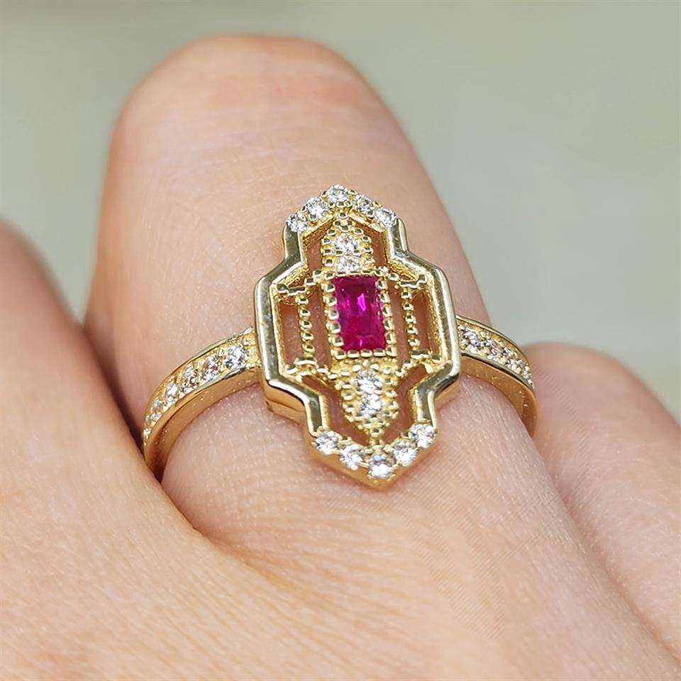 Vintage Baget Ruby Taşlı Gündelik Gözde Tasarım Hediye 925 Ayar Gümüş Yüzük