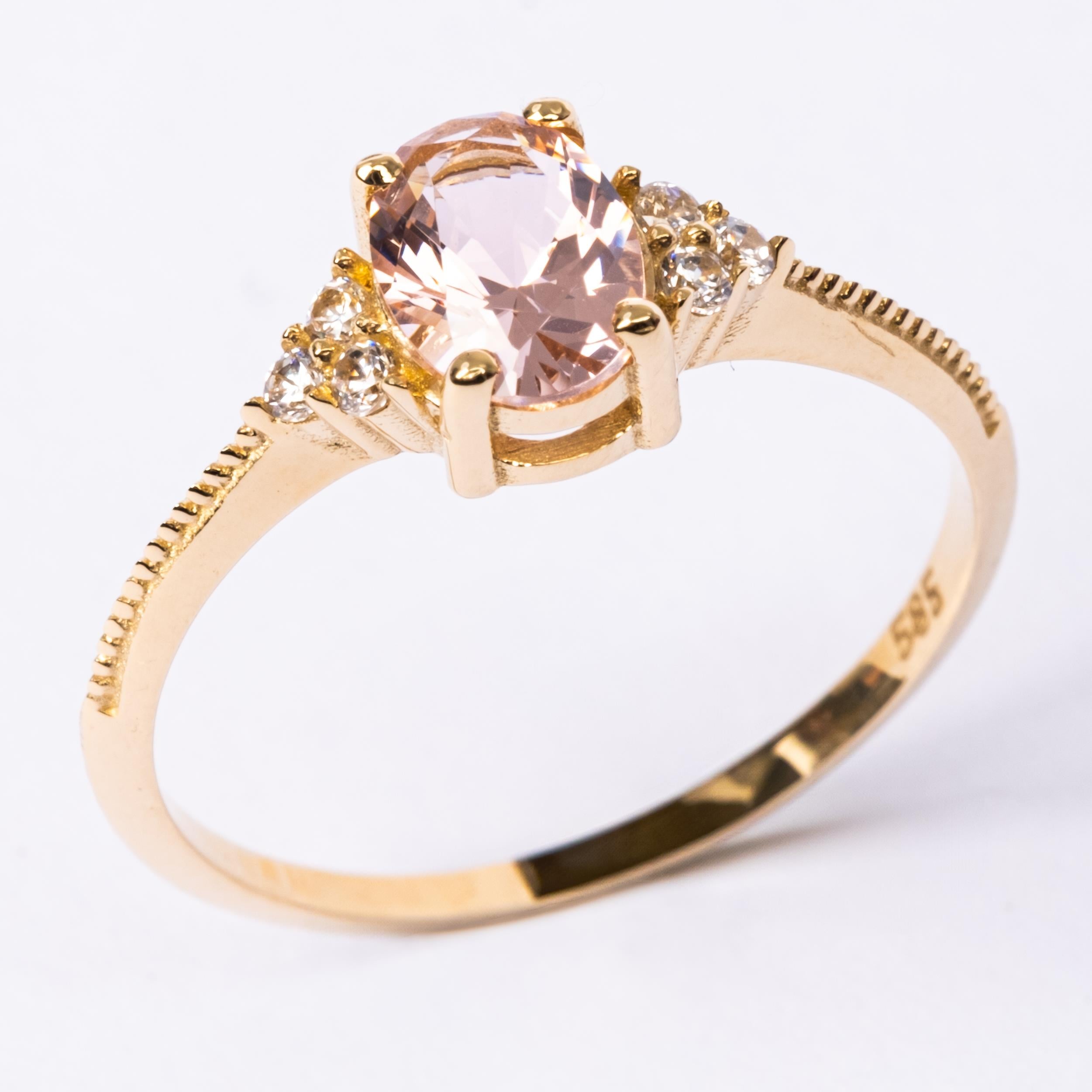 Oval Kesim Pembe Safir Yan Zirkon Taşlı Tektaş Modern 925 Ayar Gümüş Kadın Yüzük Günlük-Hediyelik