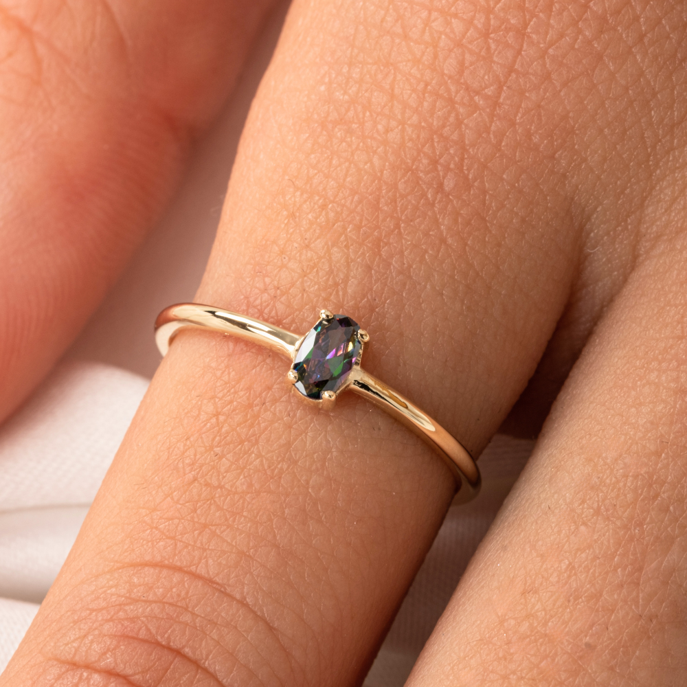 FasekGoldYÜZÜKLERTektaş Altın Yüzük - 14 Ayar Altın 0.30 Karat Oval Mistik Topaz Taşlı Minimal Tek Taş Yüzük