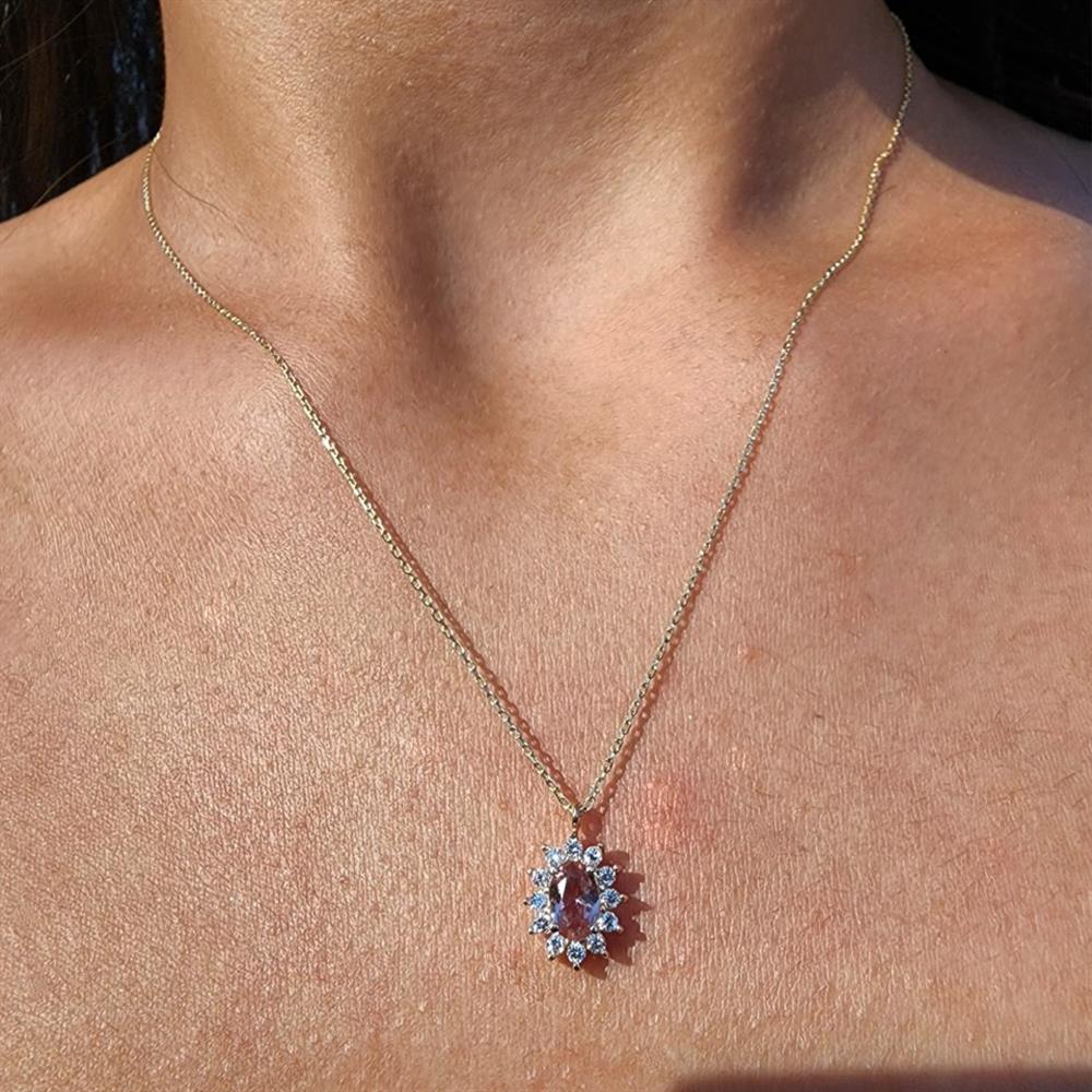 0,95 CT Zultanit 0,25 CT Pırlanta (Signity) Taşlı Anturajlı Vintage 14 Ayar Altın Tasarım Kolye