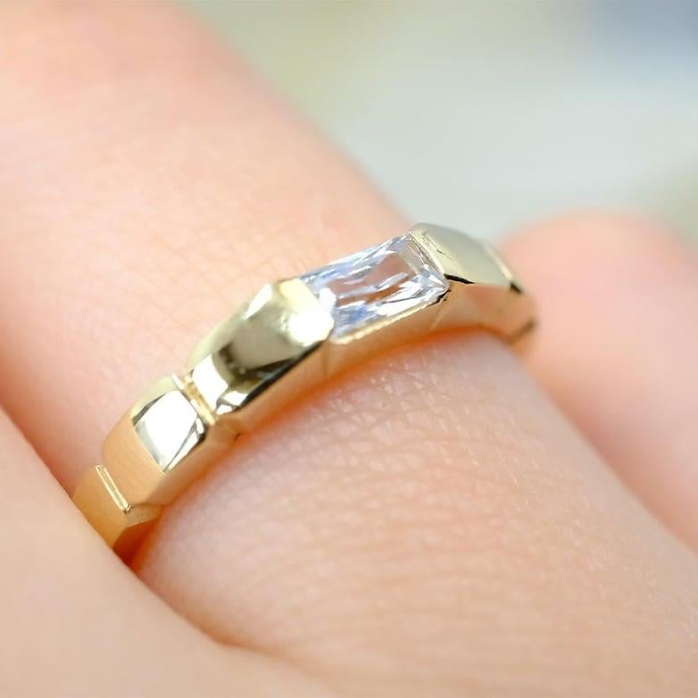FasekGoldYÜZÜKLERBaget Altın Yüzük - 14 Ayar Altın Baget Swarovski Taşlı Kadın Yüzük - Hediyelik Altın Yüzük