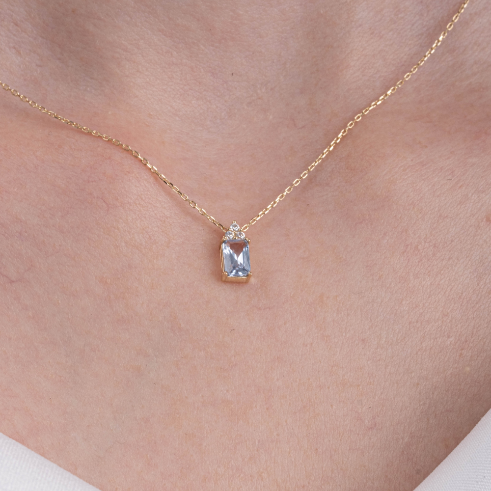 Baget Tasarım London Blue Topaz Taşlı Şık Tarz 14 Ayar Altın Kolye