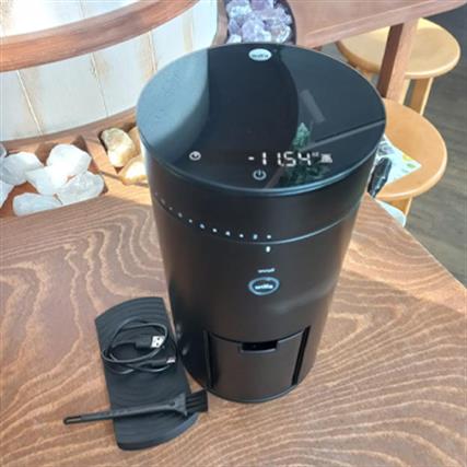 2. Wilfa - Uniform+ 58mm Flat Dişli Tartılı Kahve Öğütücü - Siyah - WSFBS-200B