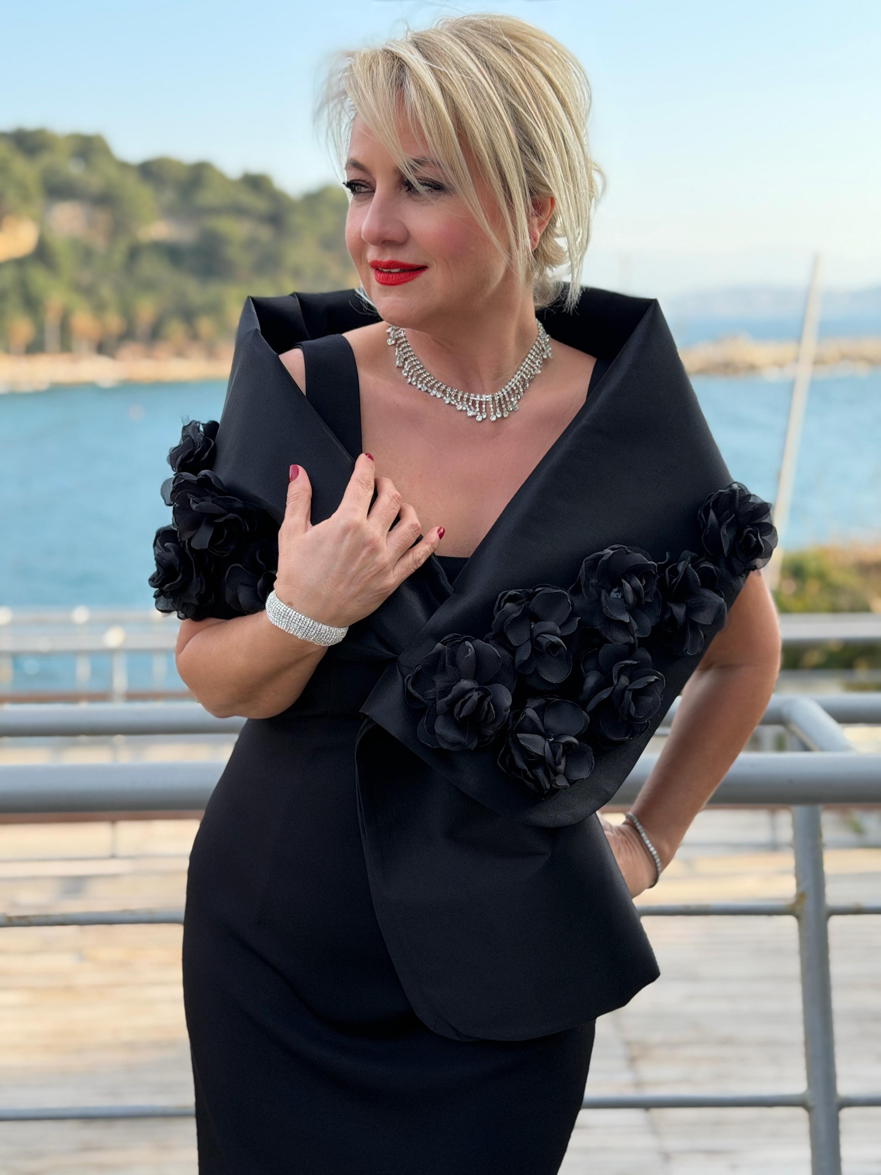 Coco Stole Black-Modalody-Accessories