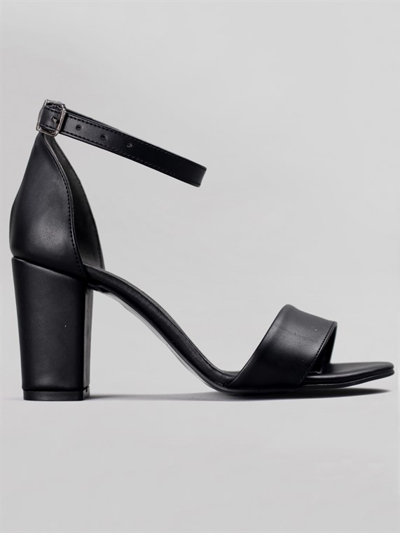 Beety Kadın Kalın Yüksek Topuklu Bilekten Bağlamlı Abiye Ayakkabı-Siyah