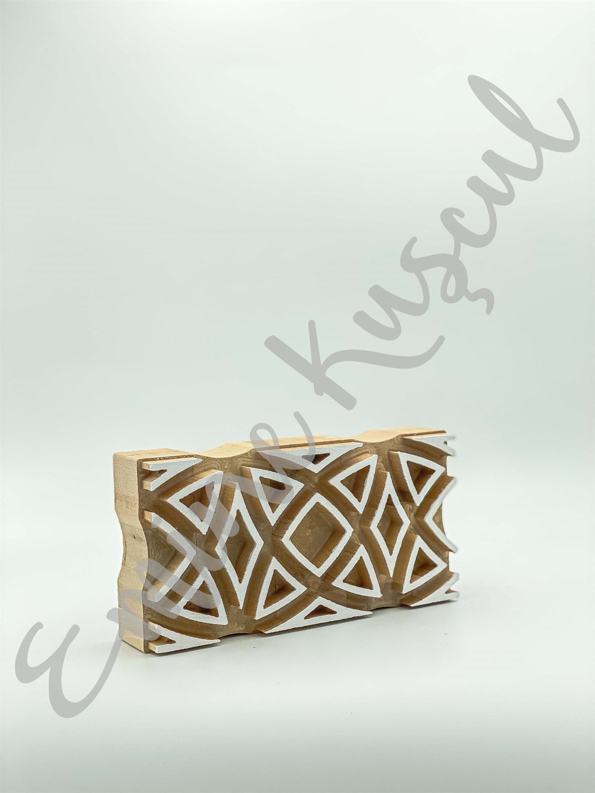 438 Geometrik Su Yolu | emicraft.com438 Geometrik Su YoluSu Yolları ( Bordür )