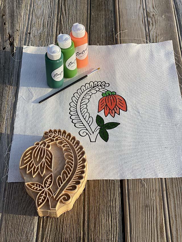 Horoz Kuyruğu Tahta Baskı Kalıbı 861 - EmicraftHoroz Kuyruğu Tahta Baskı Kalıbı 861Yazma Modelleri