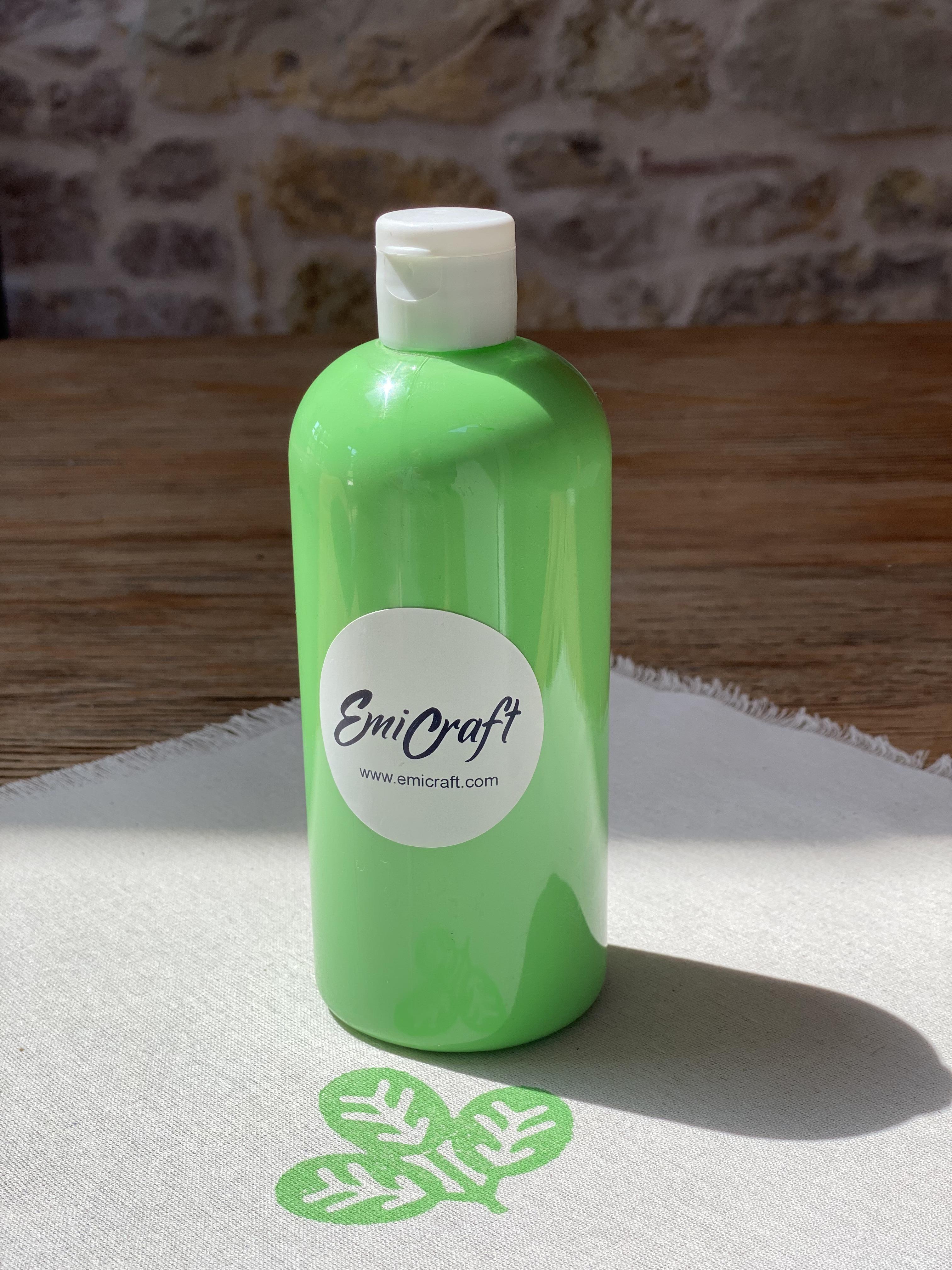 Kumaş Boyası Giresun Yeşili 450ml - EmicraftKumaş Boyası Giresun Yeşili 450mlKumaş Boyası