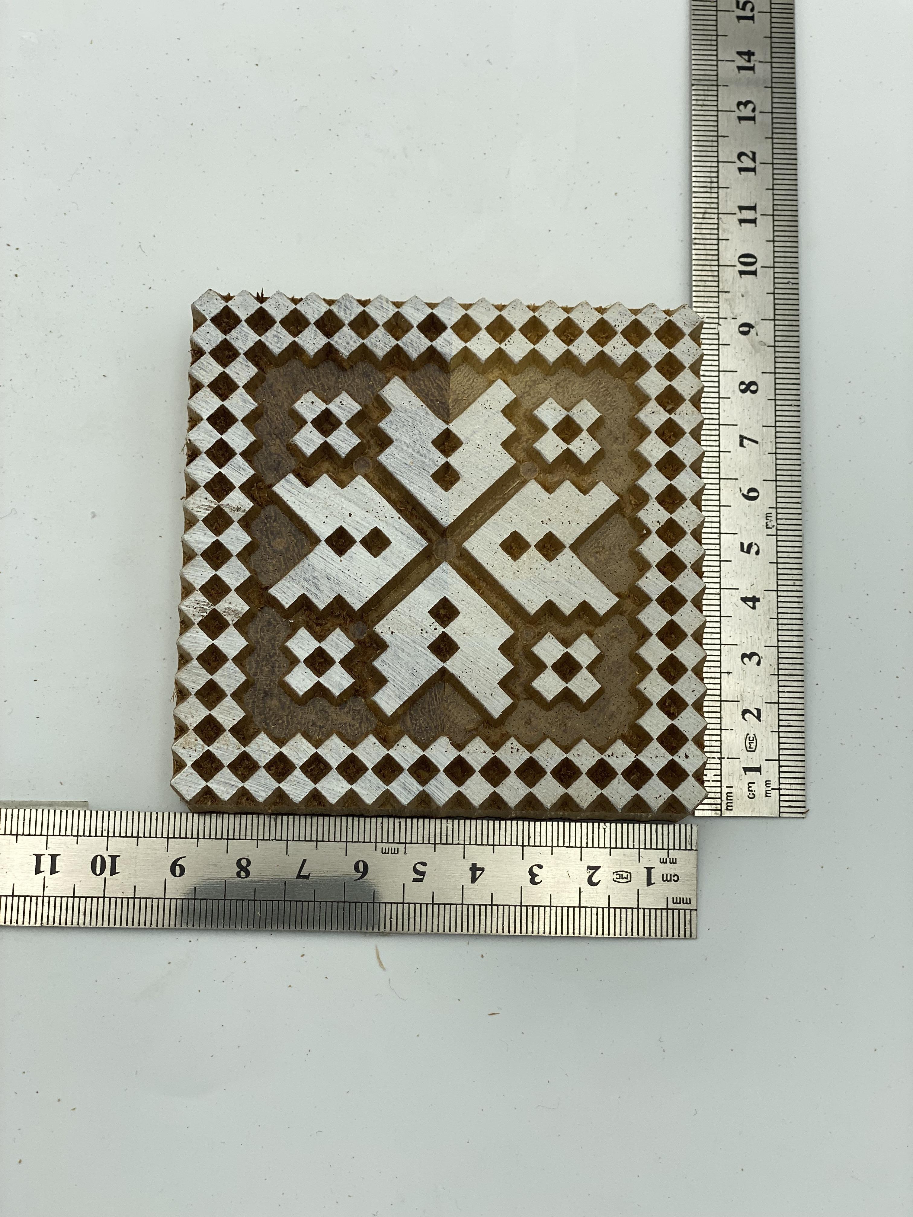 Mini Çorap Desen Göbek Tahta Baskı Kalıbı 1201 - EmicraftMini Çorap Desen Göbek Tahta Baskı Kalıbı 1201Mini Kilim Modeller