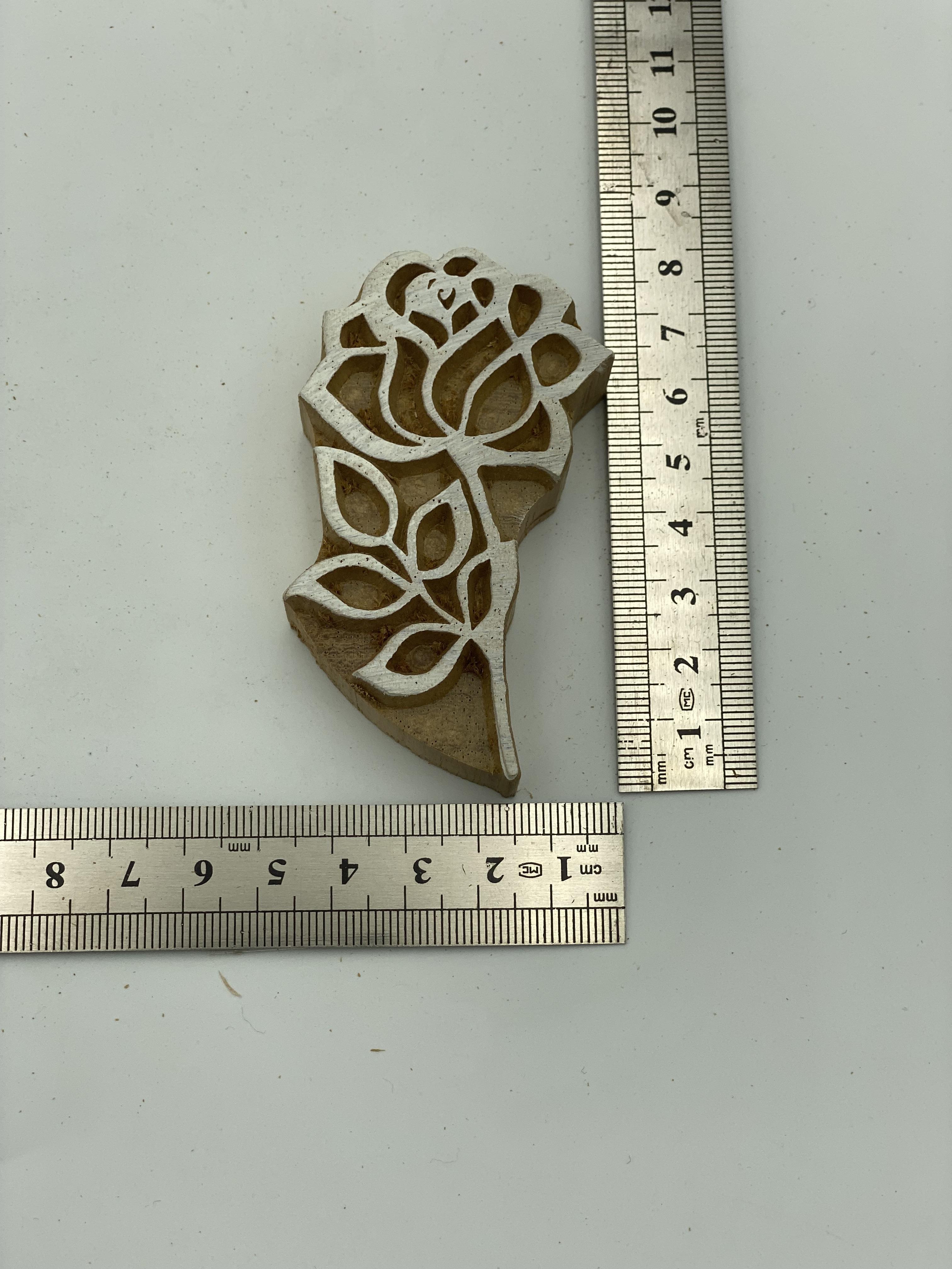 Mini Gül Tahta Baskı Kalıbı 110 - EmicraftMini Gül Kalıbı Tahta Baskı Kalıbı 110Mini Çiçek ve Yaprak Modeller