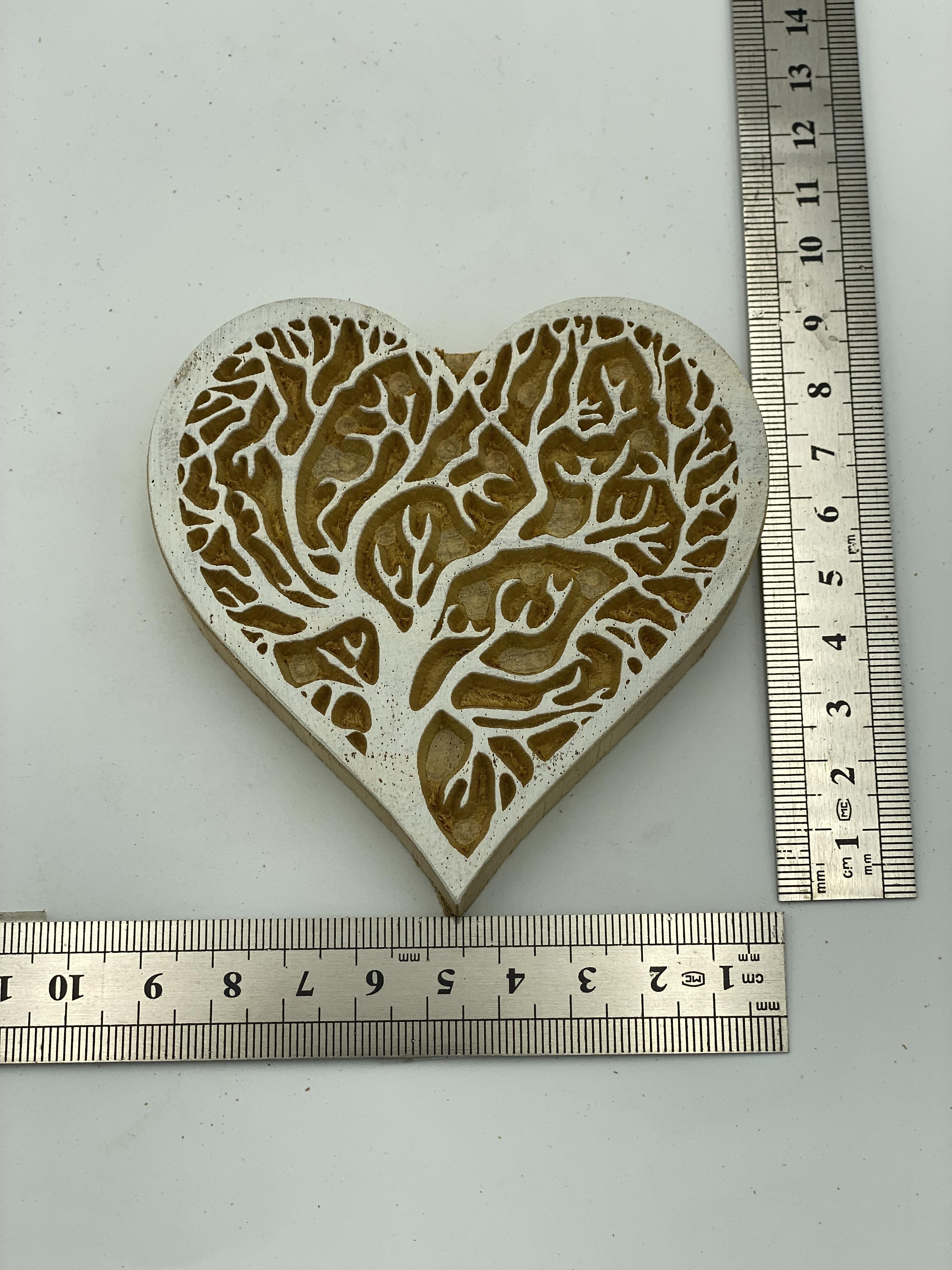 Mini Kalp Ağaç Tahta Baskı Kalıbı 341 - EmicraftMini Kalp Ağaç Tahta Baskı Kalıbı 341Mini Çiçek ve Yaprak Modeller