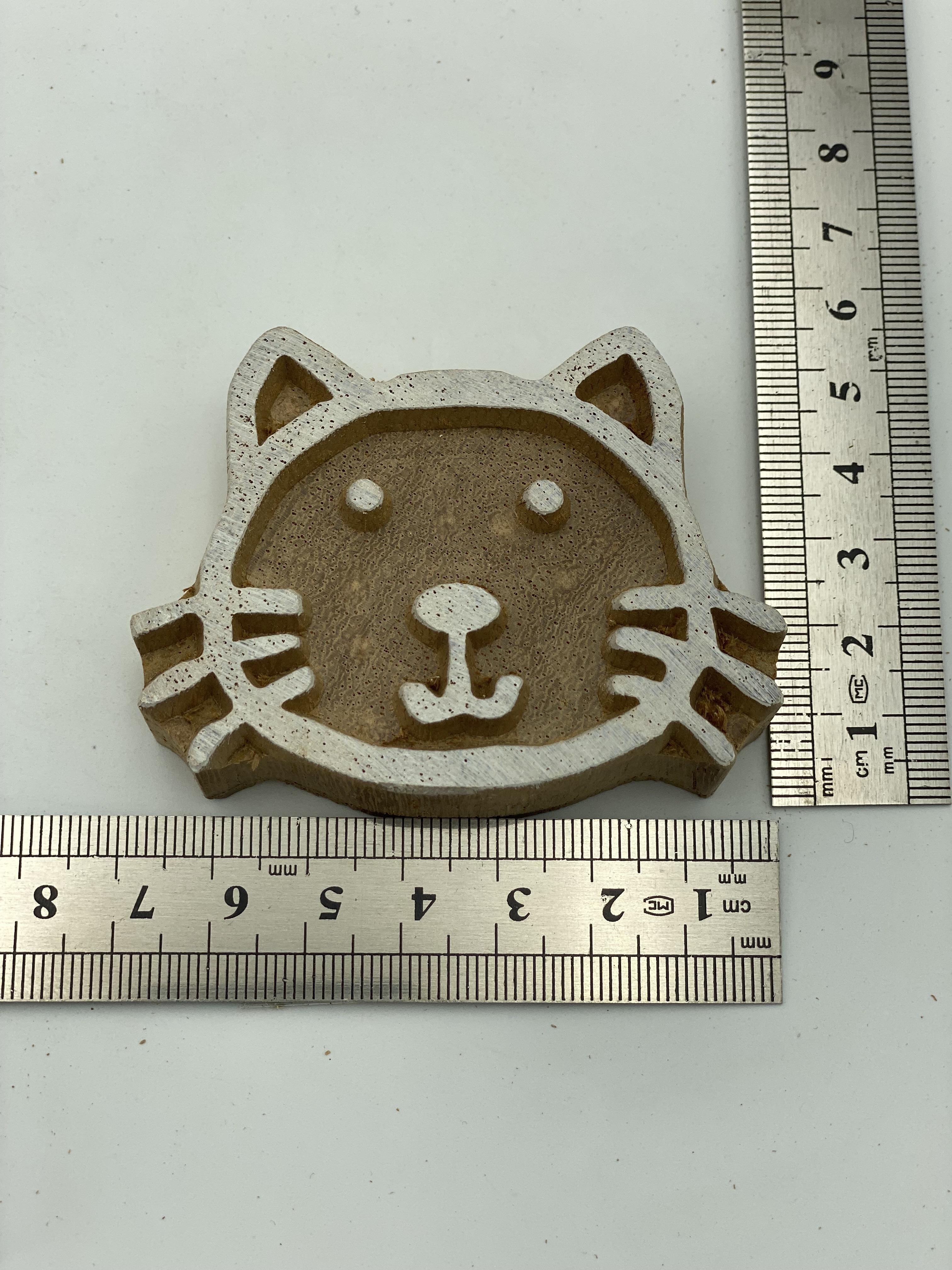 Mini Kedi Başı Tahta Baskı Kalıbı 369 - EmicraftMini Kedi Başı Tahta Baskı Kalıbı 369Mini Hayvan Modeller