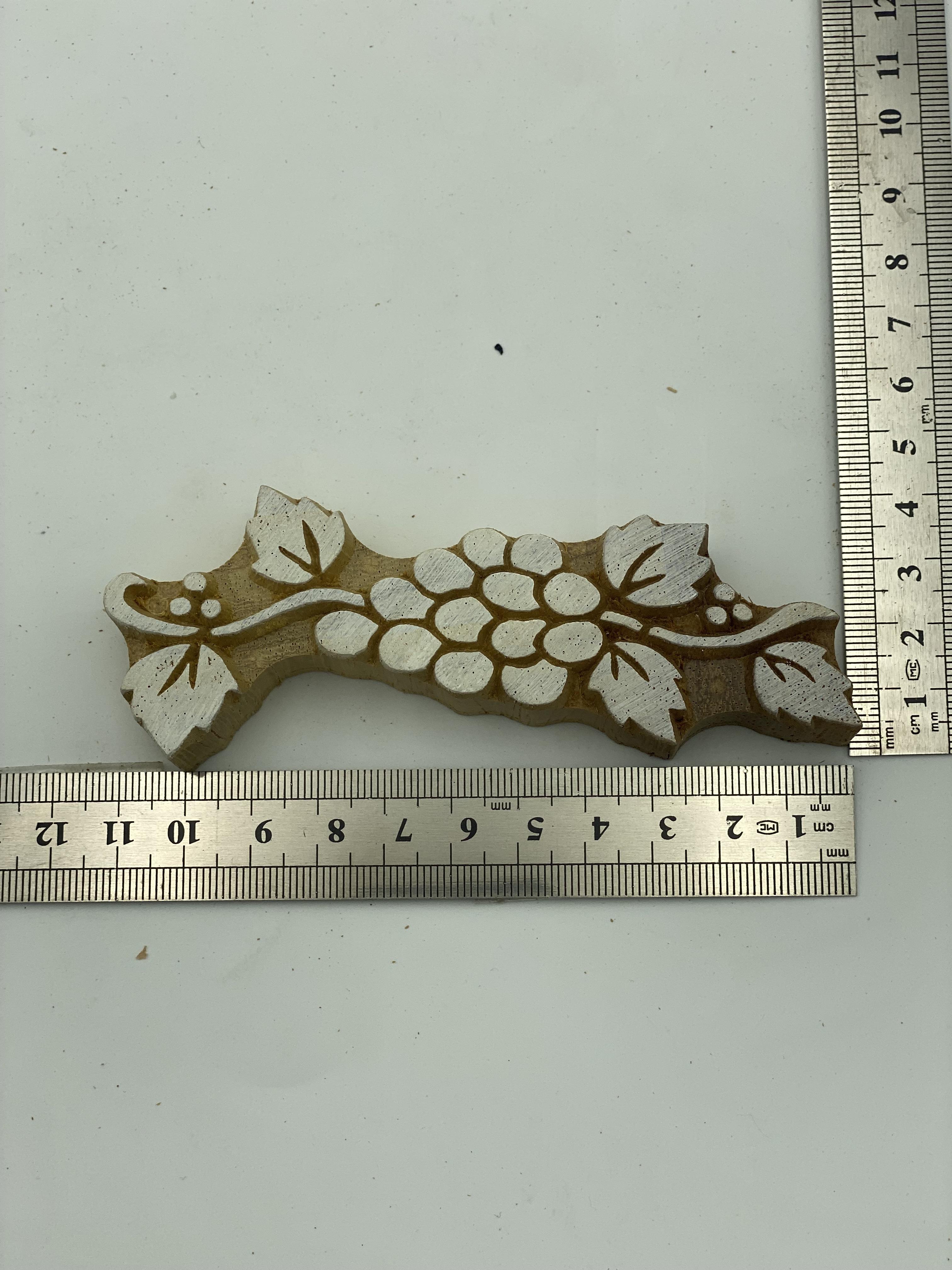 Mini Üzüm Salkımı İçi Dolu Tahta Baskı Kalıbı 192 - EmicraftMini Üzüm Salkım İçi Dolu Tahta Baskı Kalıbı 192Mini Sebze Meyve Modeller