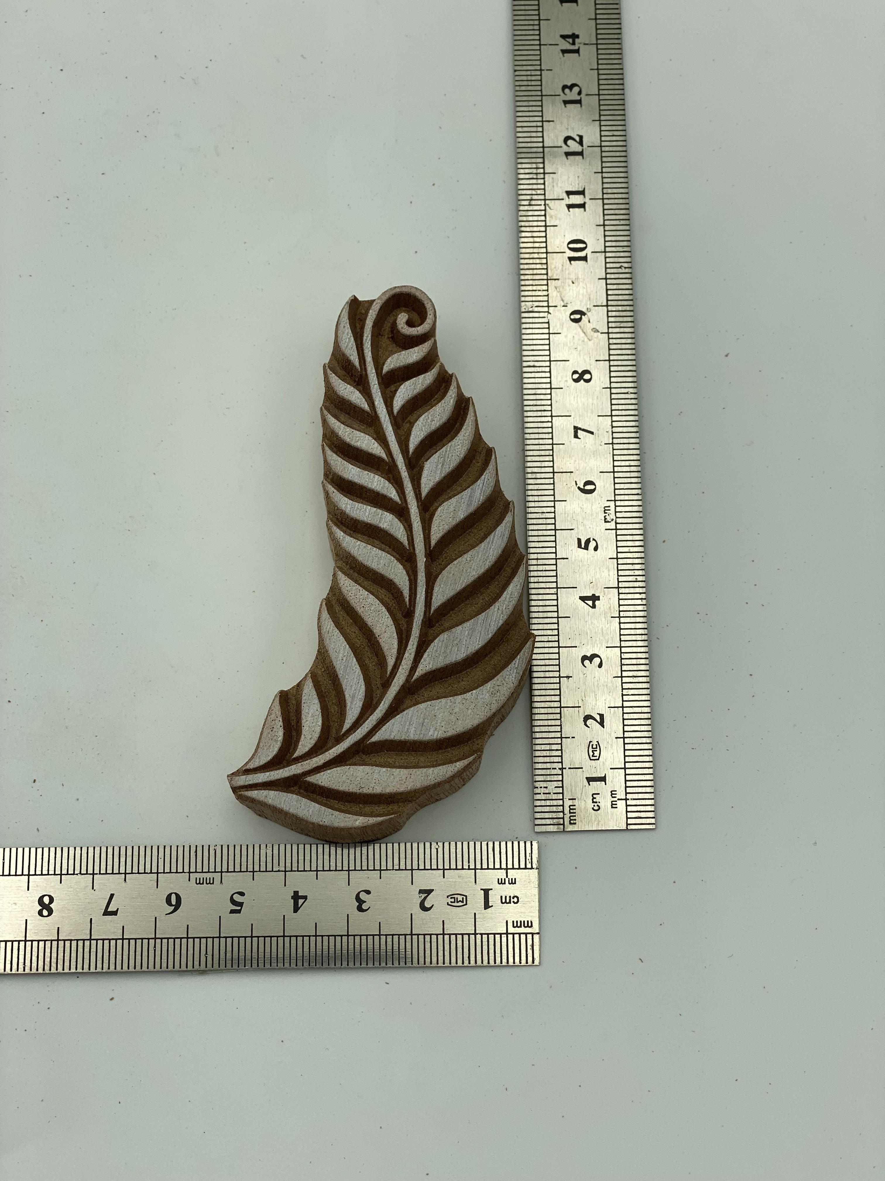 Mini Yaprak Tahta Baskı Kalıbı 539 - EmicraftMini Yaprak Kalıbı Tahta Baskı Kalıbı 539Mini Çiçek ve Yaprak Modeller