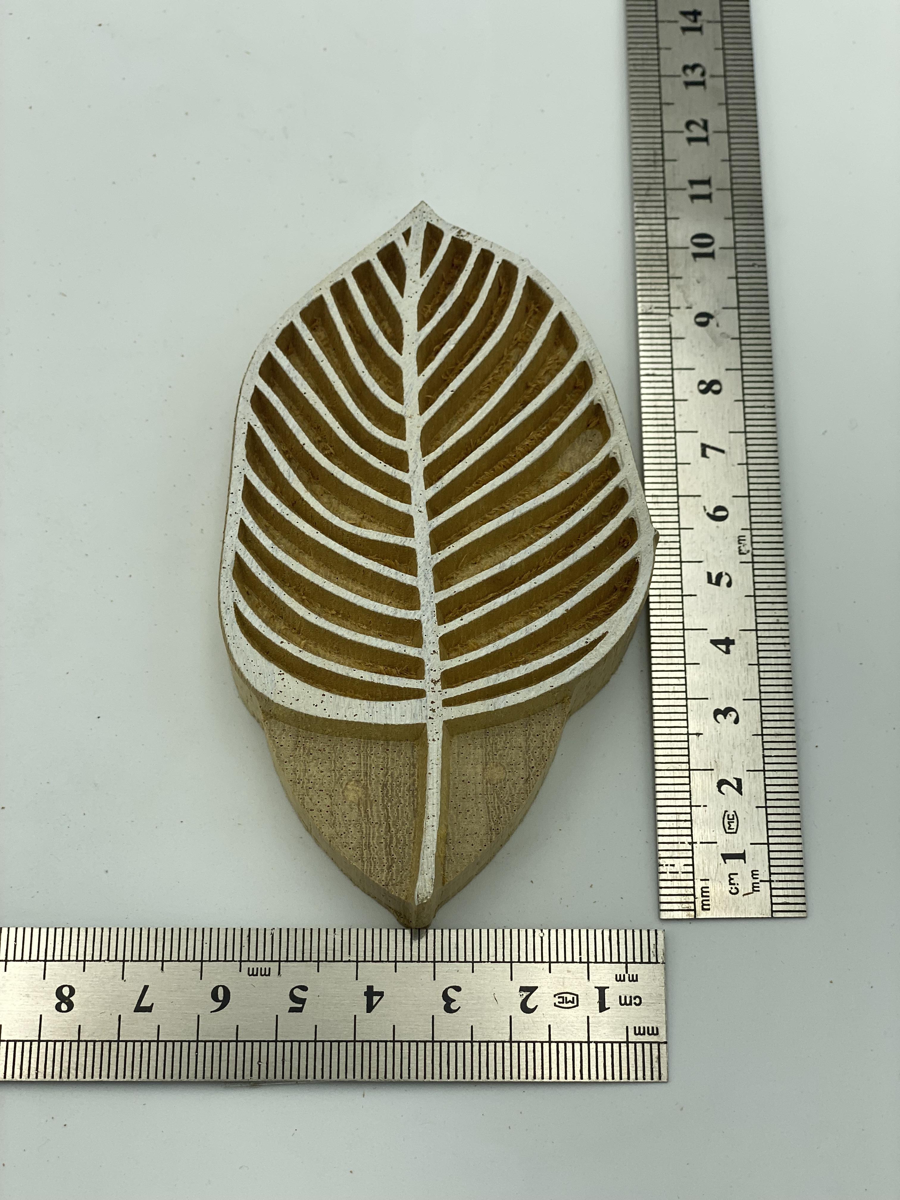 Mini Yaprak Tahta Baskı Kalıbı 1002 - EmicraftMini Yaprak Tahta Baskı Kalıbı 1002Mini Çiçek ve Yaprak Modeller