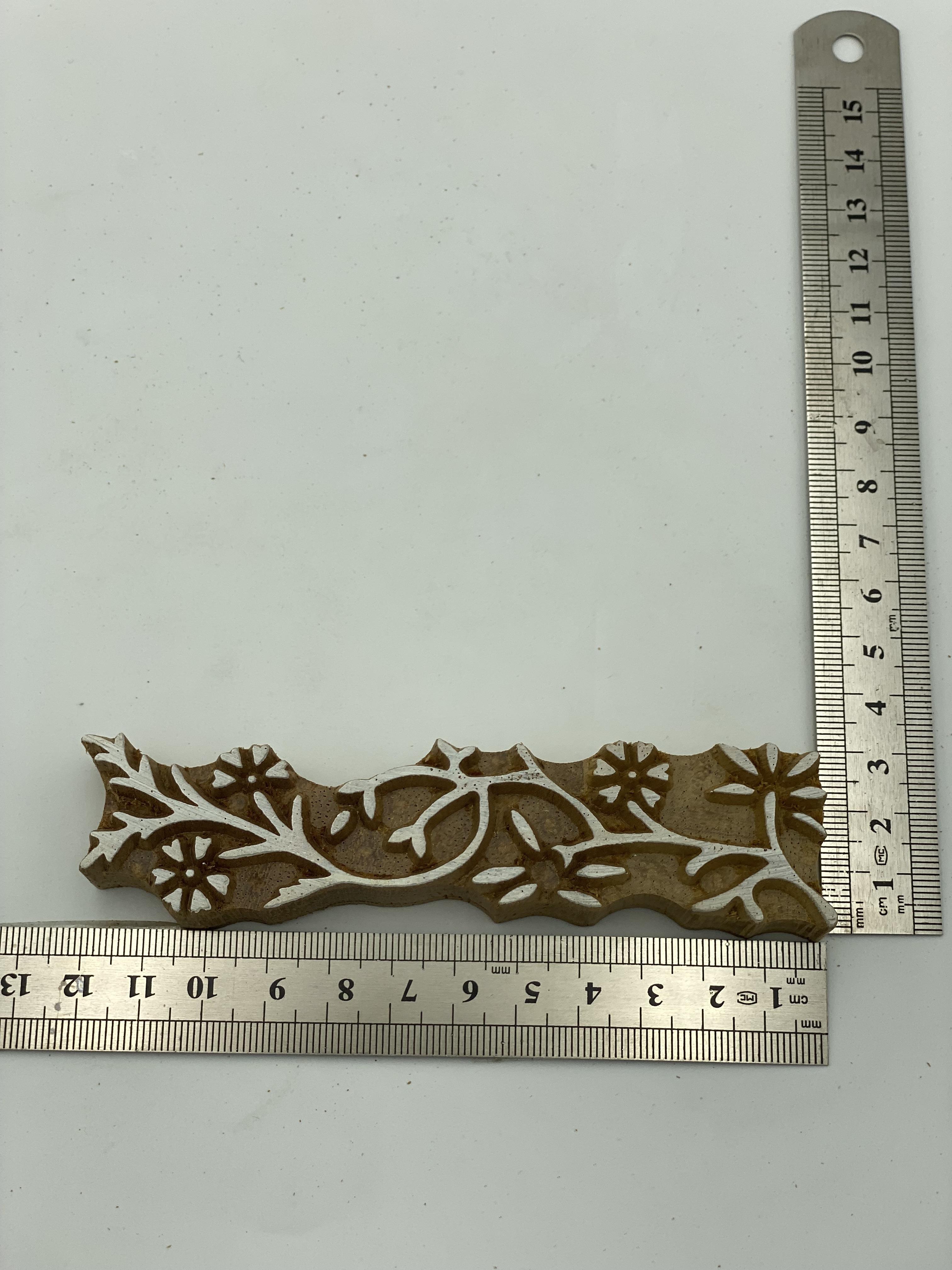 Mini Yazma Çiçek Suyolu Tahta Baskı Kalıbı 1179 - EmicraftMini Yazma Çiçek Suyolu Tahta Baskı Kalıbı 1179Mini Suyolu Modeller