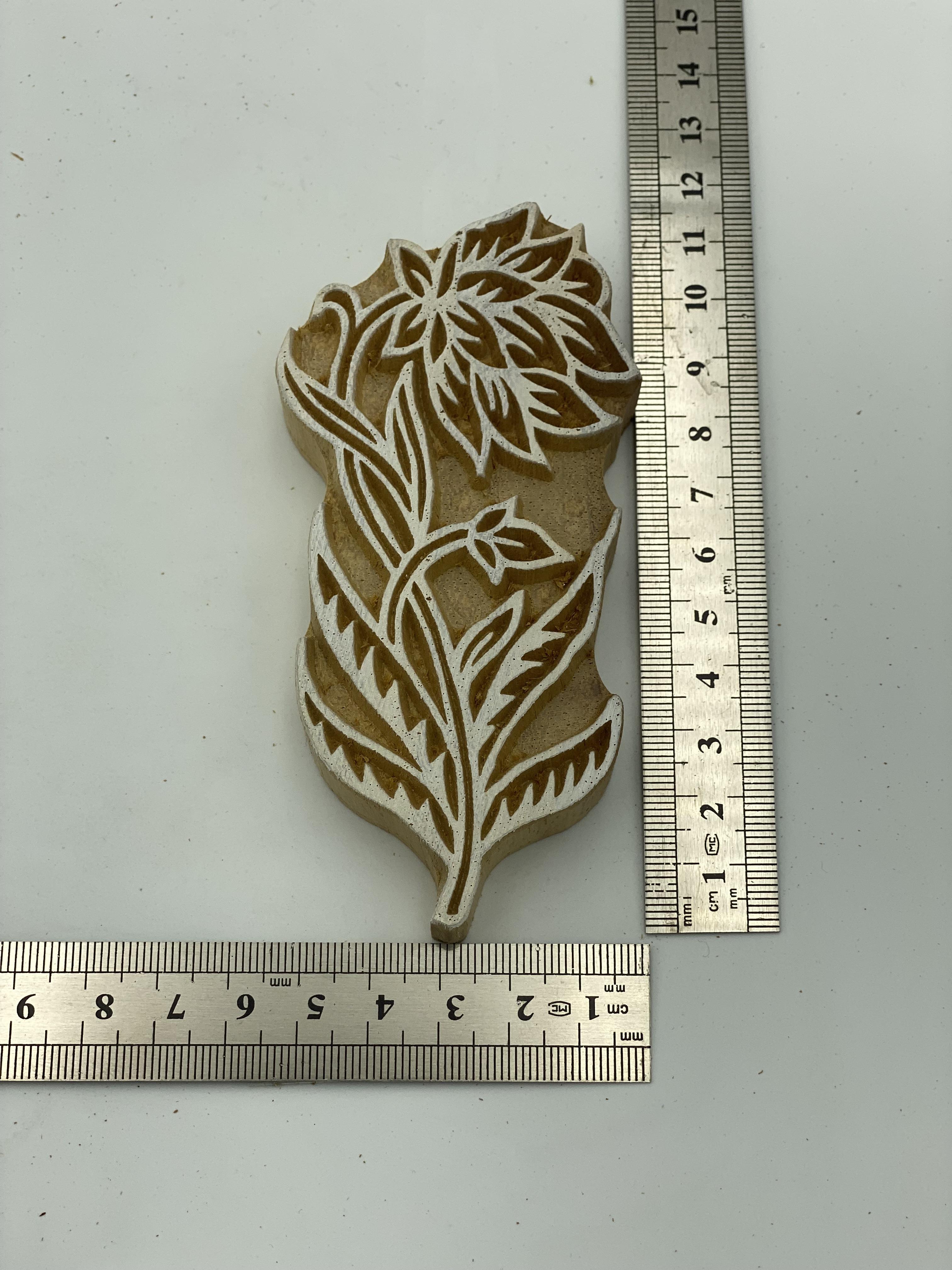 Mini Yazma Çiçek Tahta Baskı Kalıbı 424 - EmicraftMini Yazma Çiçek Tahta Baskı Kalıbı 424Mini Geleneksel Modeller