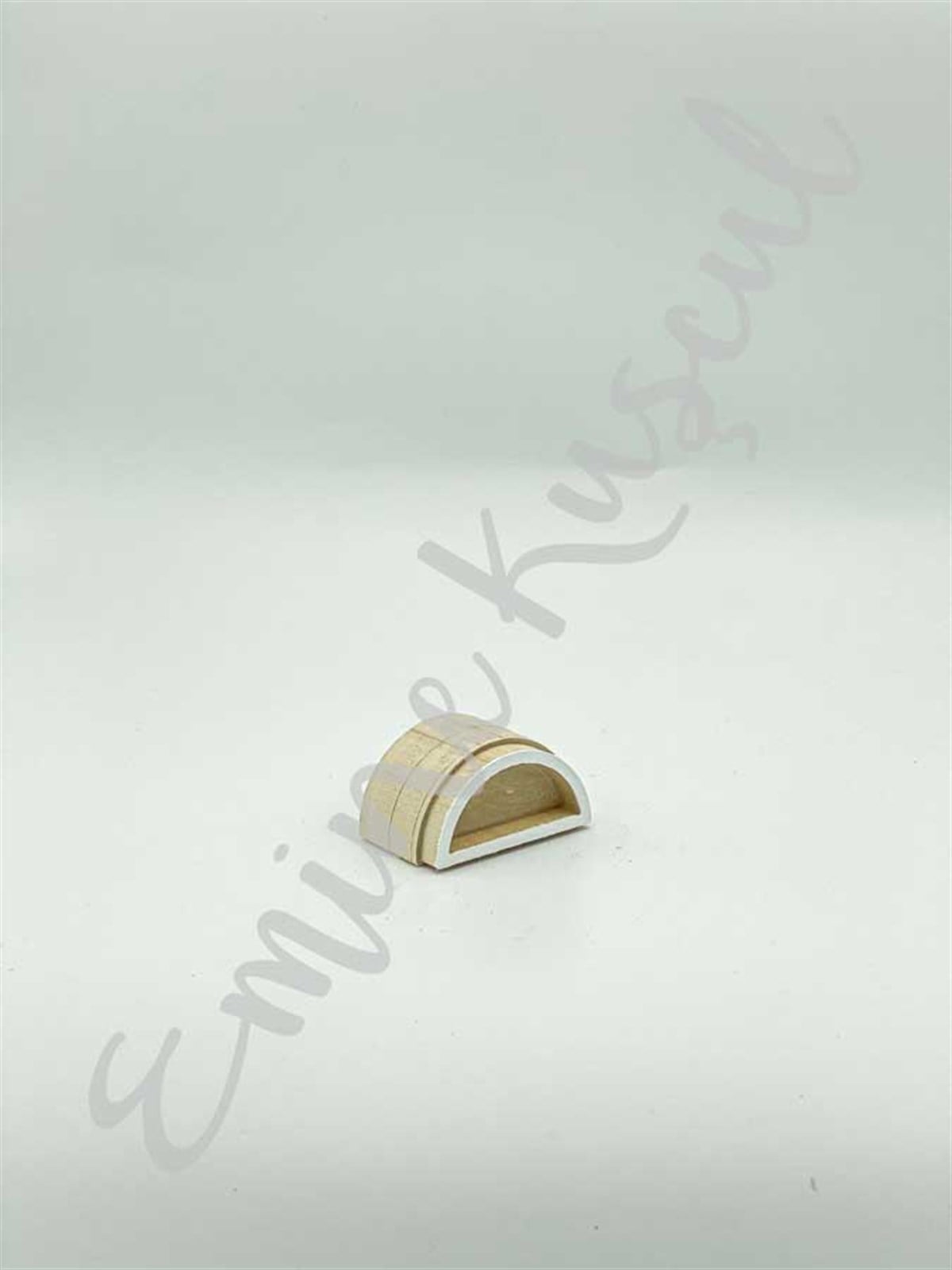 1244 empty semicircle