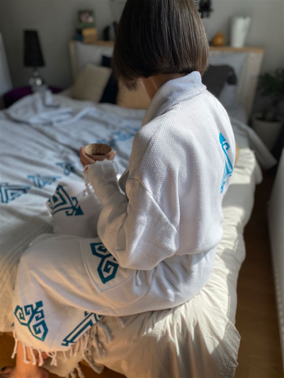 Bathrobe & Paytemal Team White