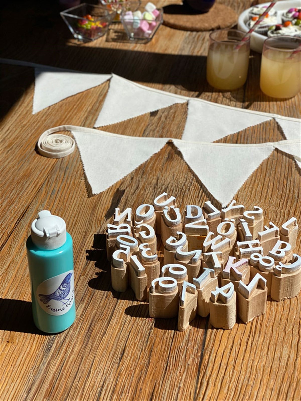 Letter Team Flag Kit