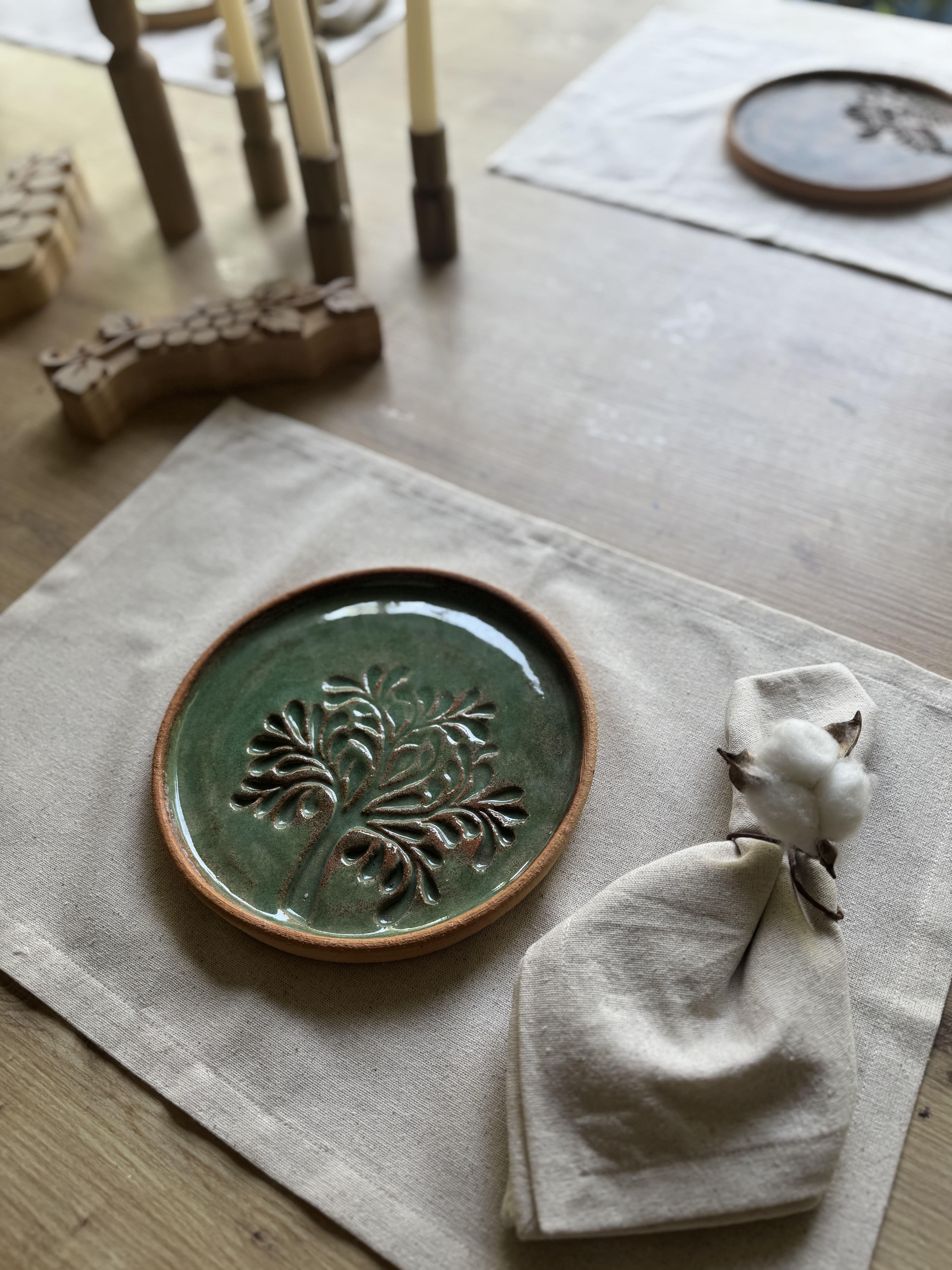 Keten Amerikan Servisi Krem Renkli - EmicraftKeten Amerikan Servisi Krem RenkliTableware