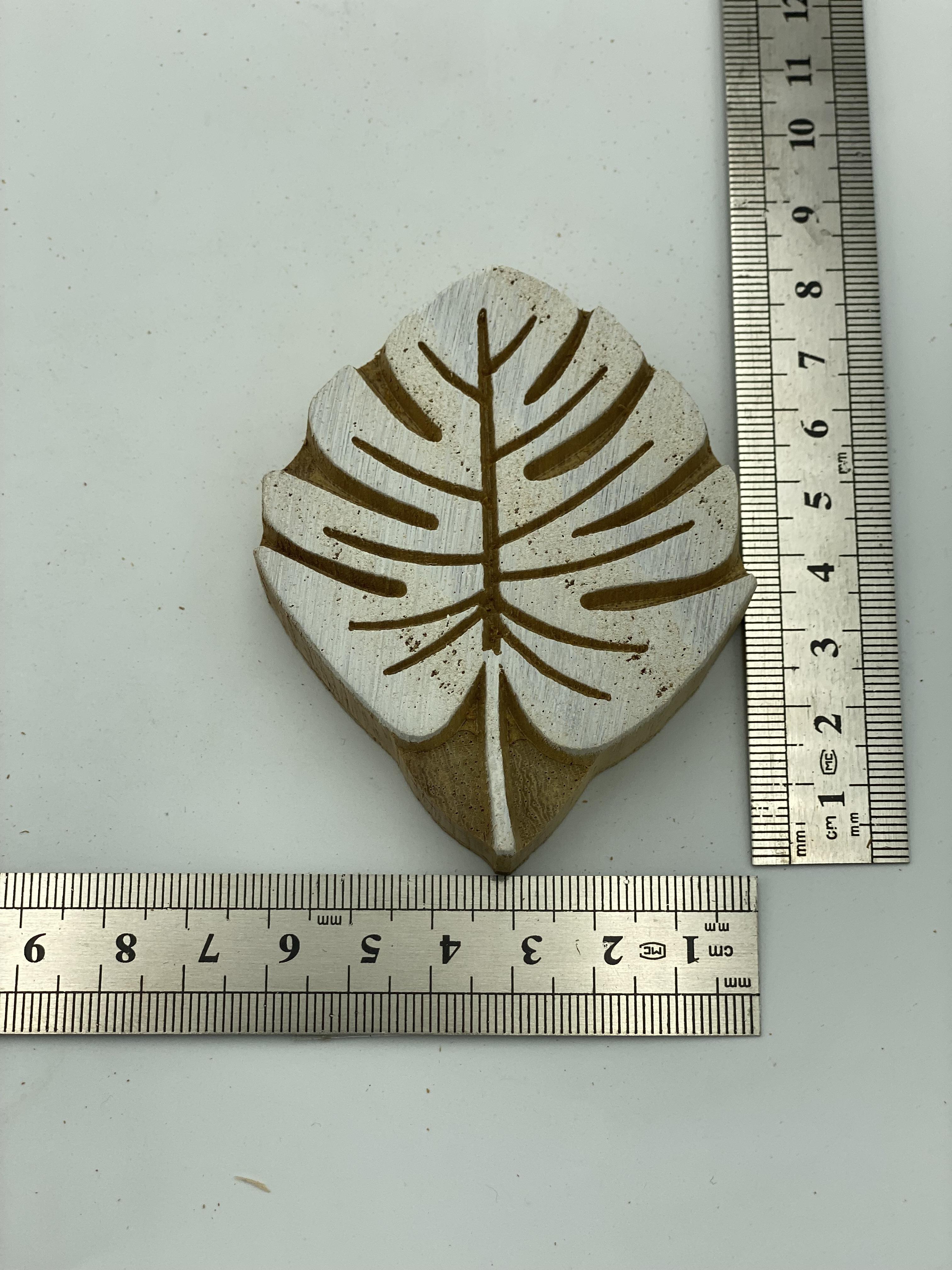 Mini Deve Tabanı Tahta Baskı Kalıbı 636 - EmicraftMini Deve Tabanı Tahta Baskı Kalıbı 636Mini Çiçek ve Yaprak Modeller