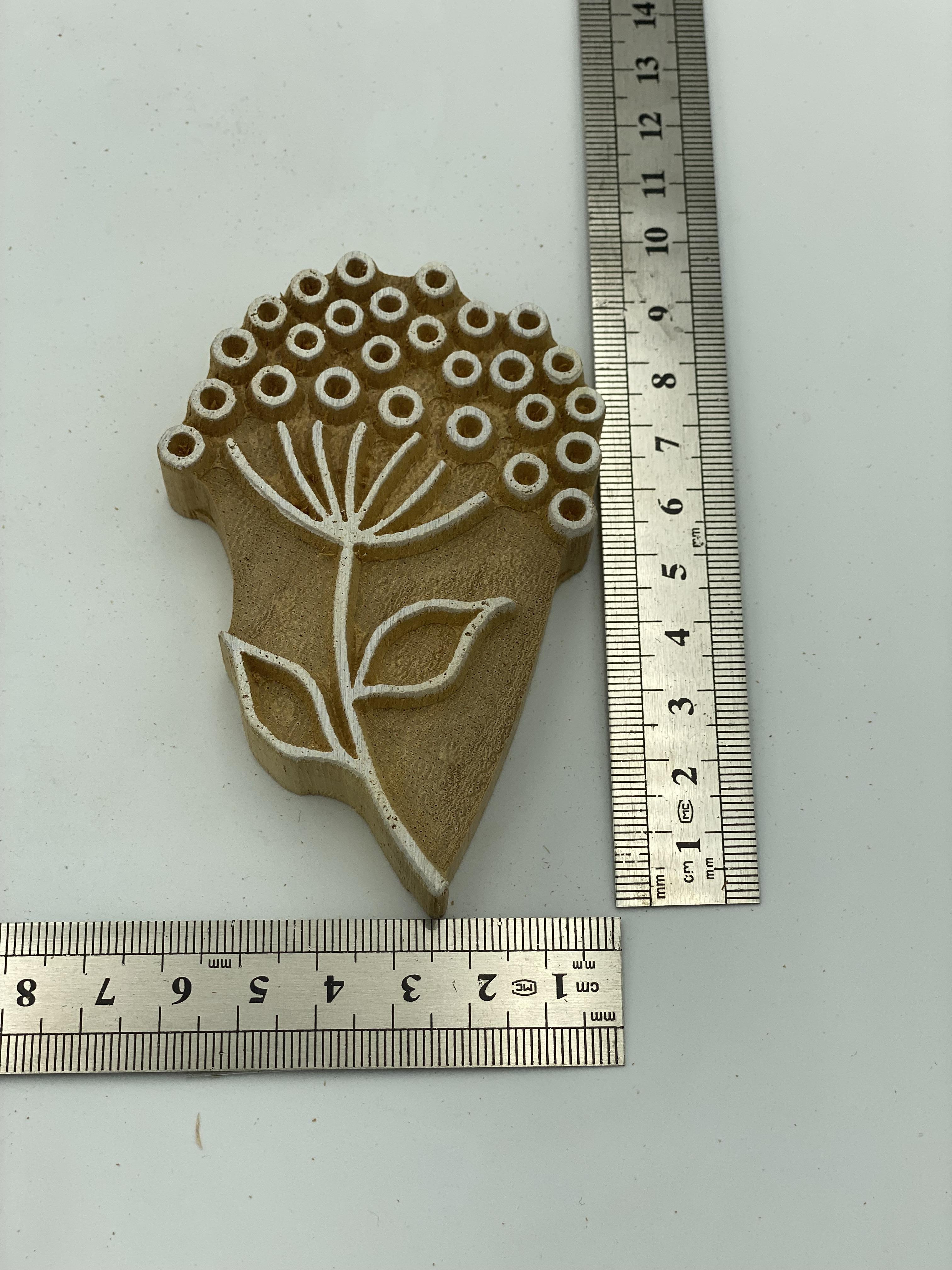 Mini Hindiba Tahta Baskı Kalıbı 678 - EmicraftMini Hindiba Tahta Baskı Kalıbı 678Mini Çiçek ve Yaprak Modeller