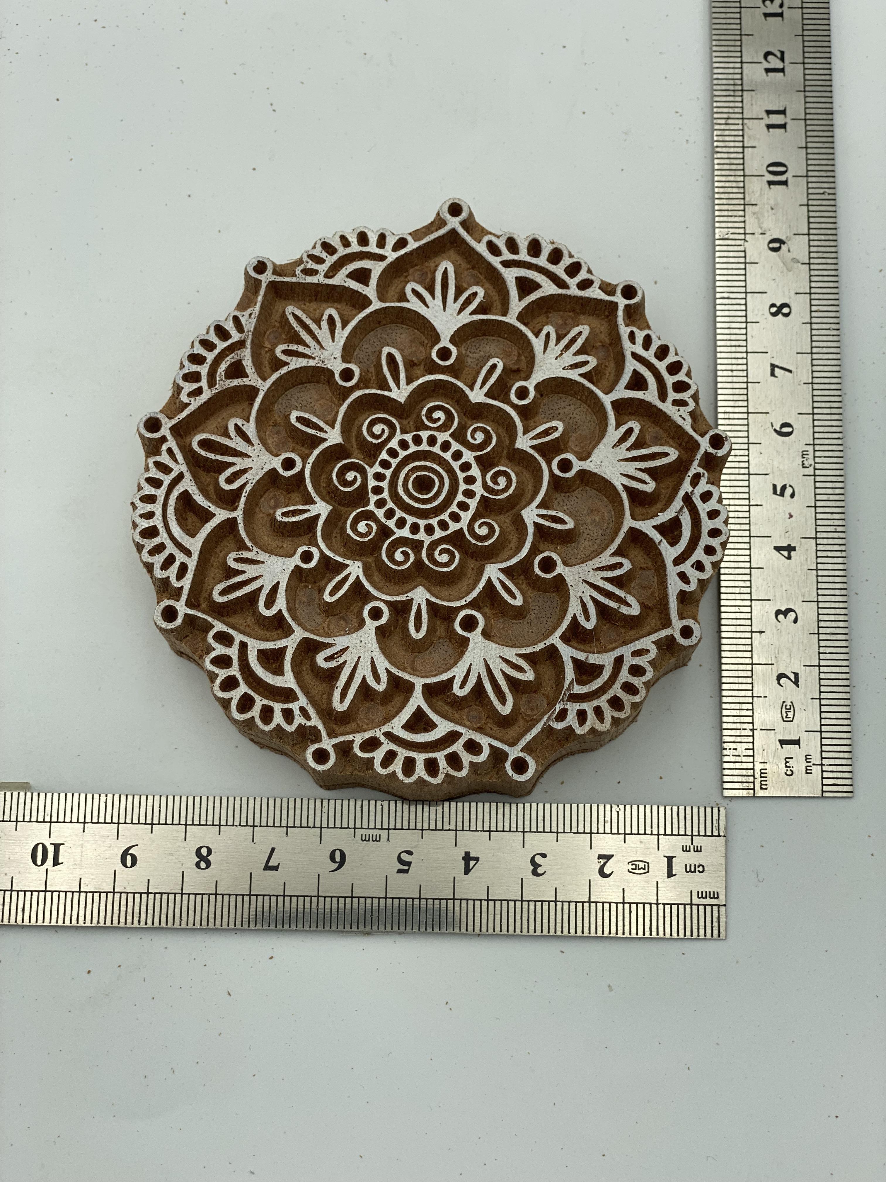 Mini Mandala Tahta Baskı Kalıbı 243 - EmicraftMini Mandala Tahta Baskı Kalıbı 243Mini Göbek Modeller
