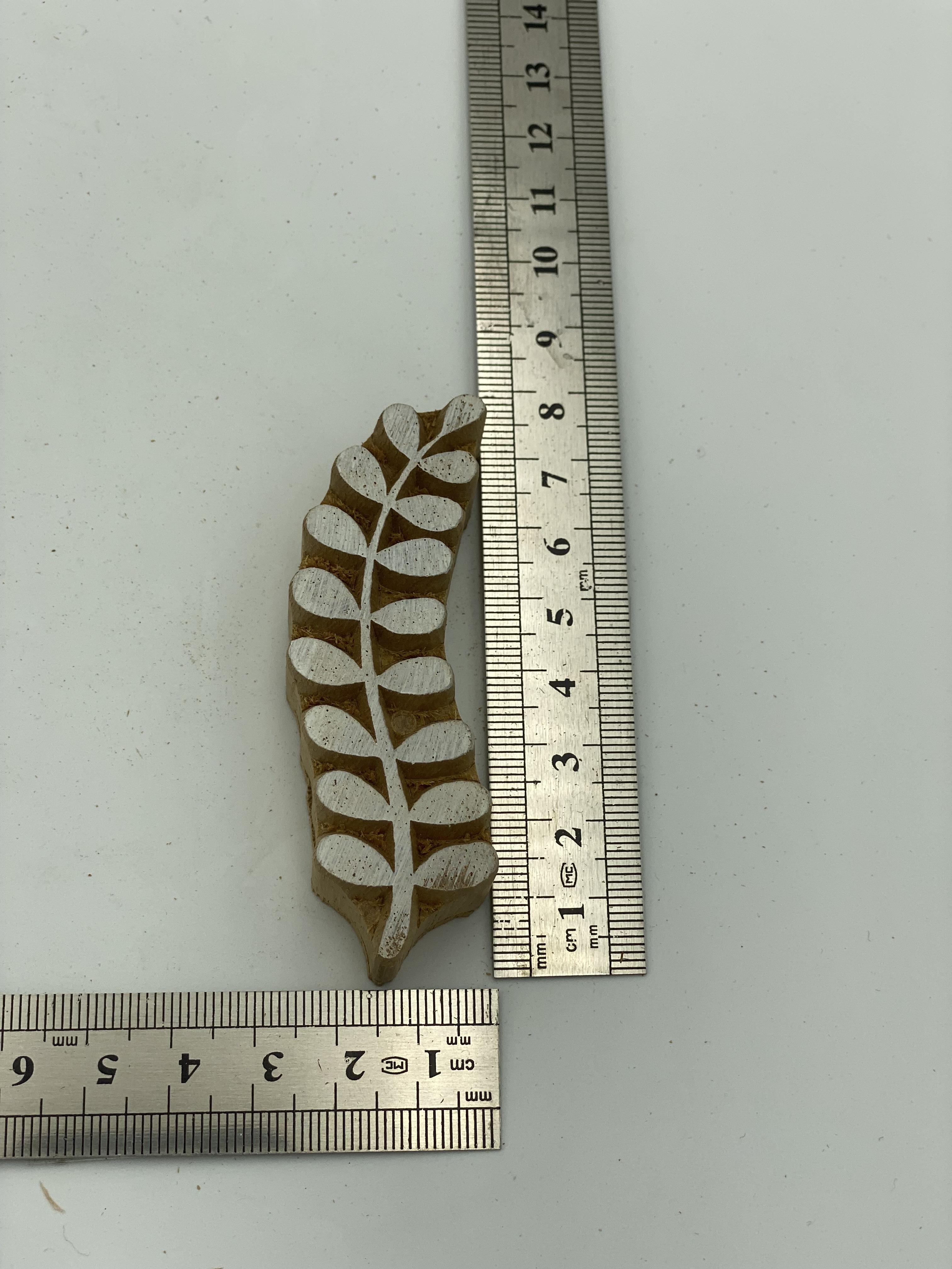 Mini Yaprak Tahta Baskı Kalıbı 900 - EmicraftMini Yaprak Tahta Baskı Kalıbı 900Mini Çiçek ve Yaprak Modeller