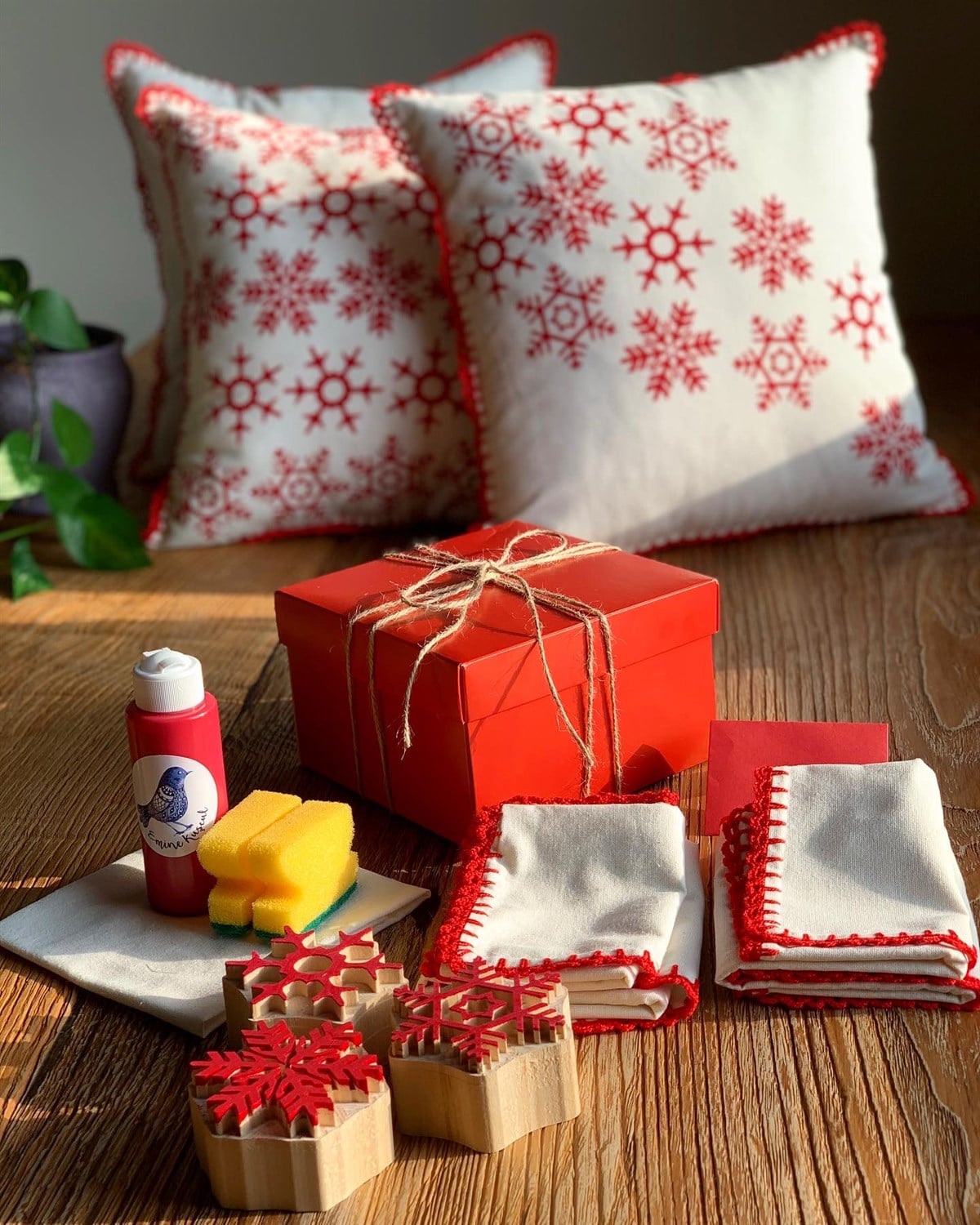 Christmas production kit