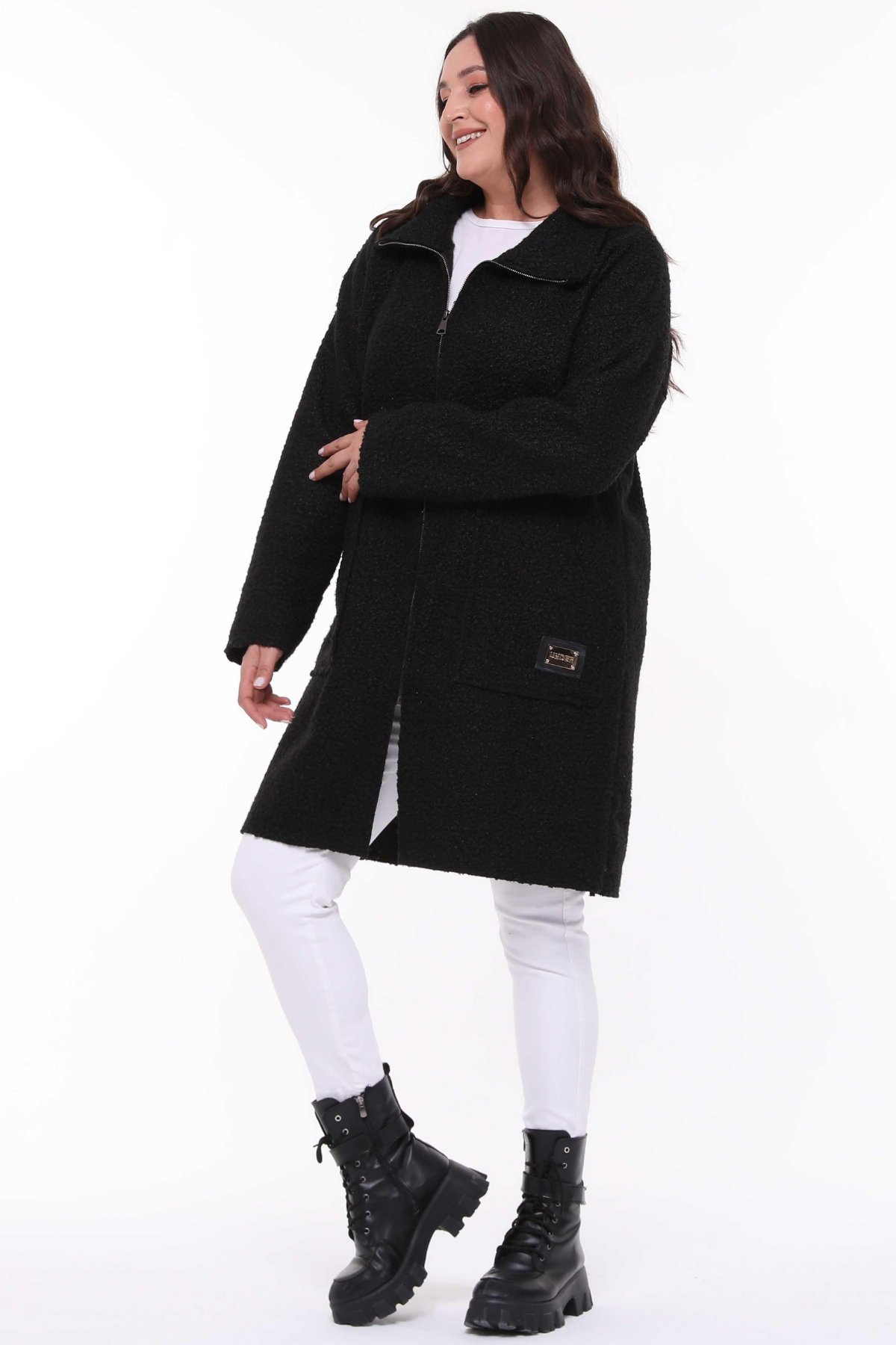 Dik Yaka Buklet Büyük Beden Uzun Mont Siyah