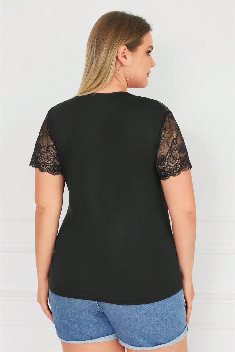 Fermuar ve Dantelli Büyük Beden Penye Bluz Siyah