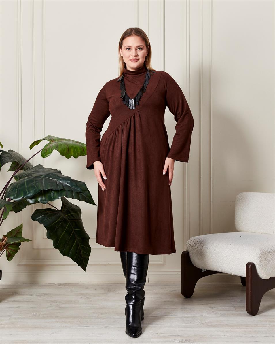 Büzgülü Yumuşak Dokulu Elbise Kahverengi