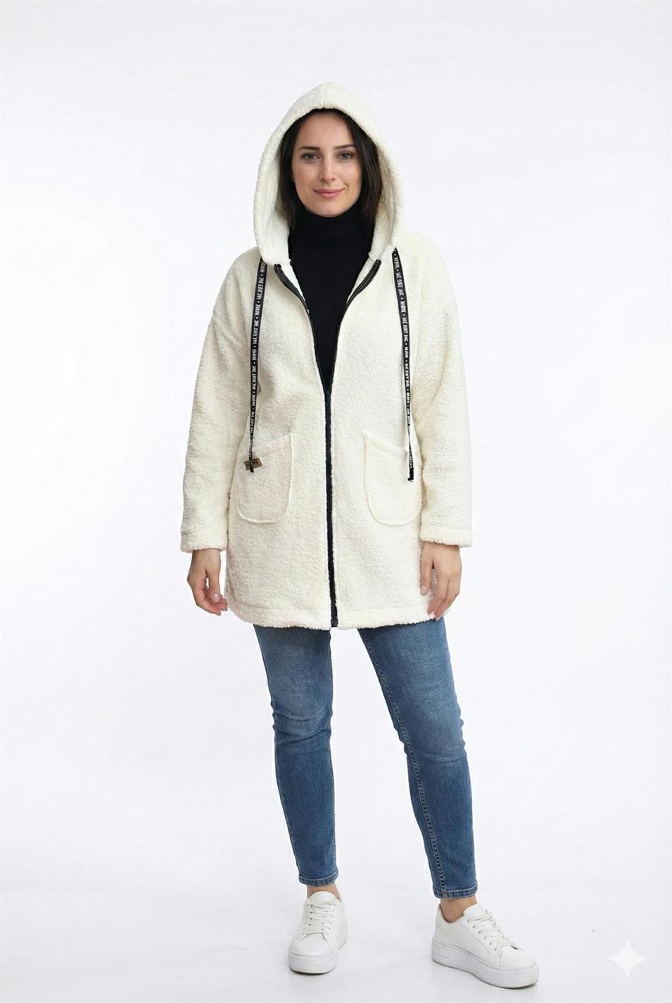 KAPÜŞONLU BUKLET BÜYÜK BEDEN  DİZ ÜSTÜ MONT ekru
