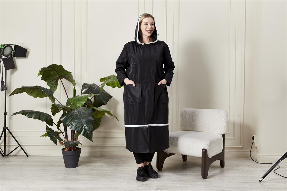 Modern Kesim Kapüşonlu Yağmurluk Siyah