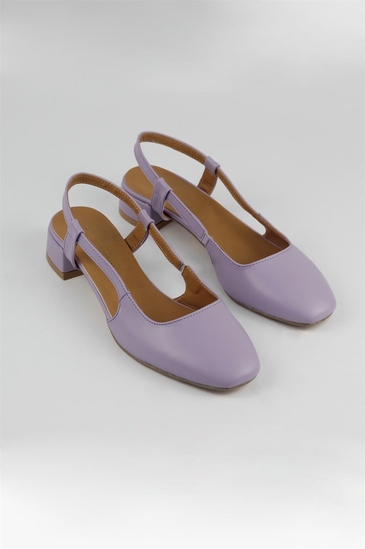 Gwenliza Flay Lilac Matte Flats