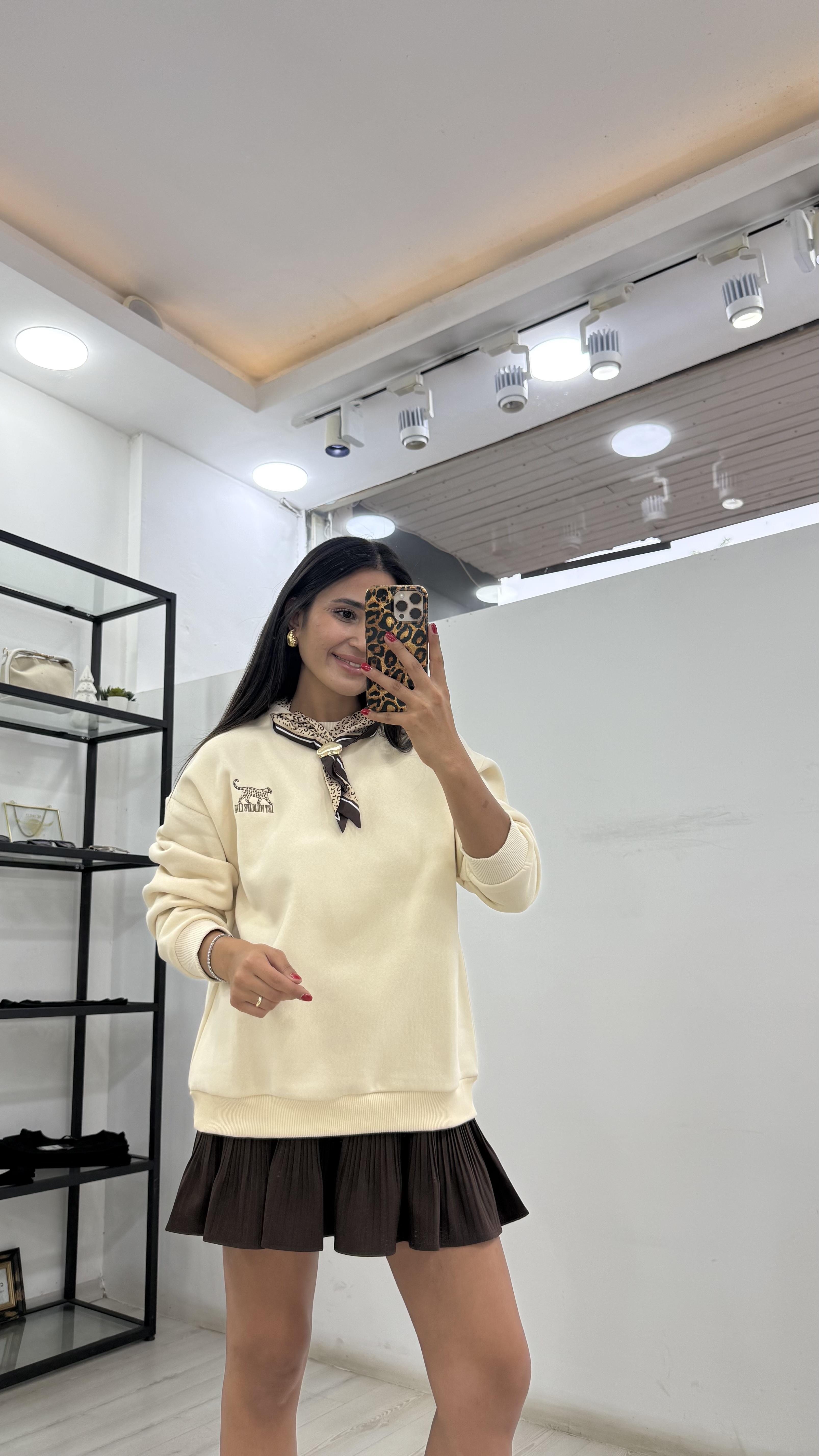 Fular Detaylı Sweatshirt