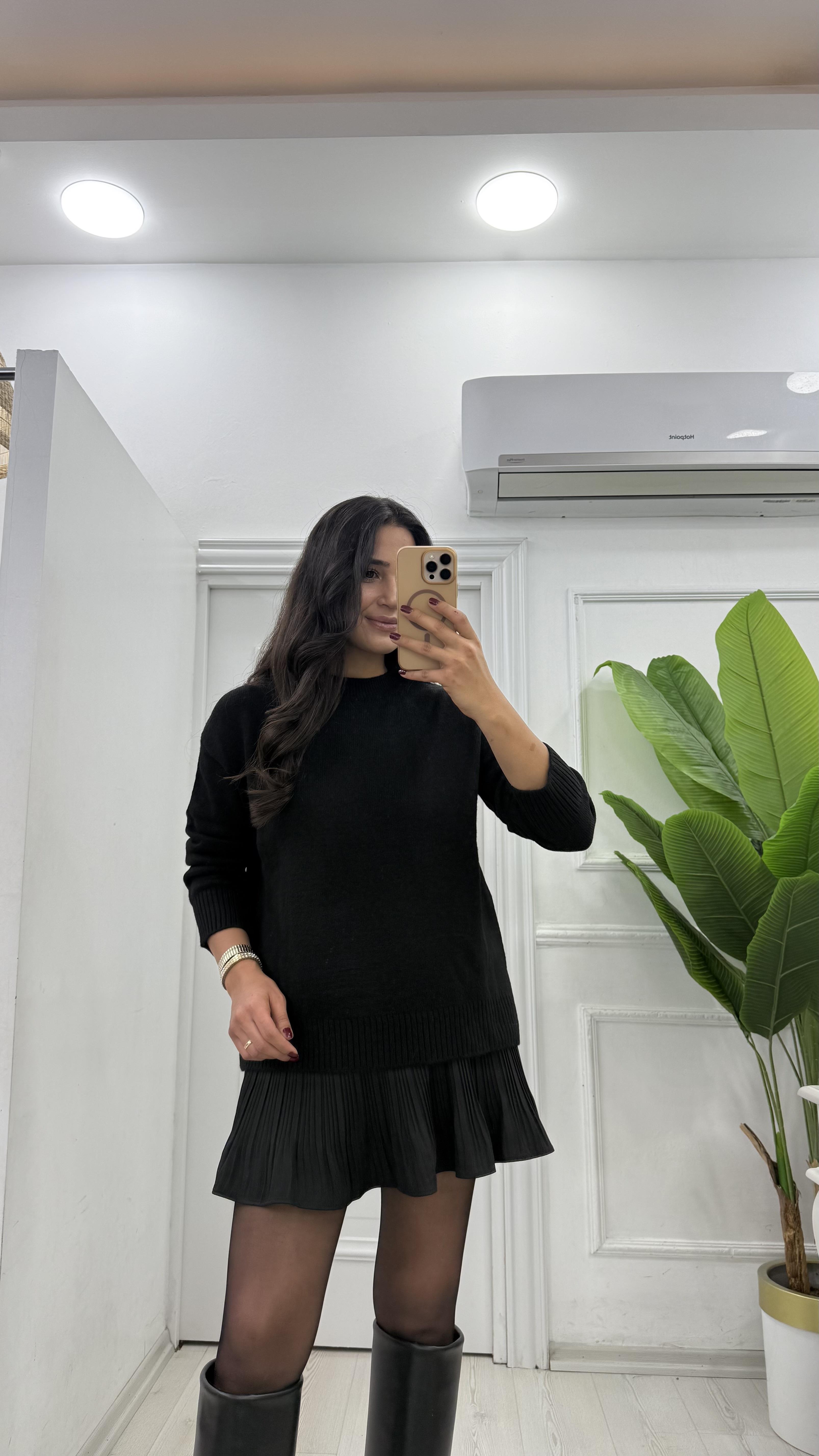 Siyah Basıc Kazak 