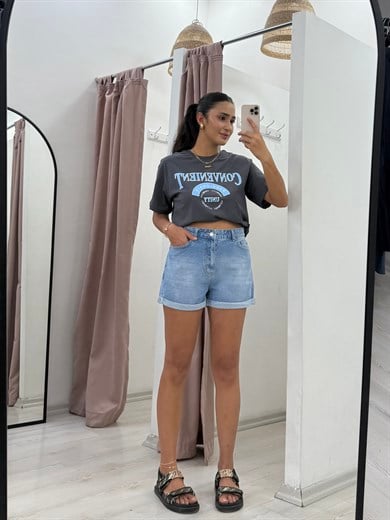 Katlı Paça Denim Şort
