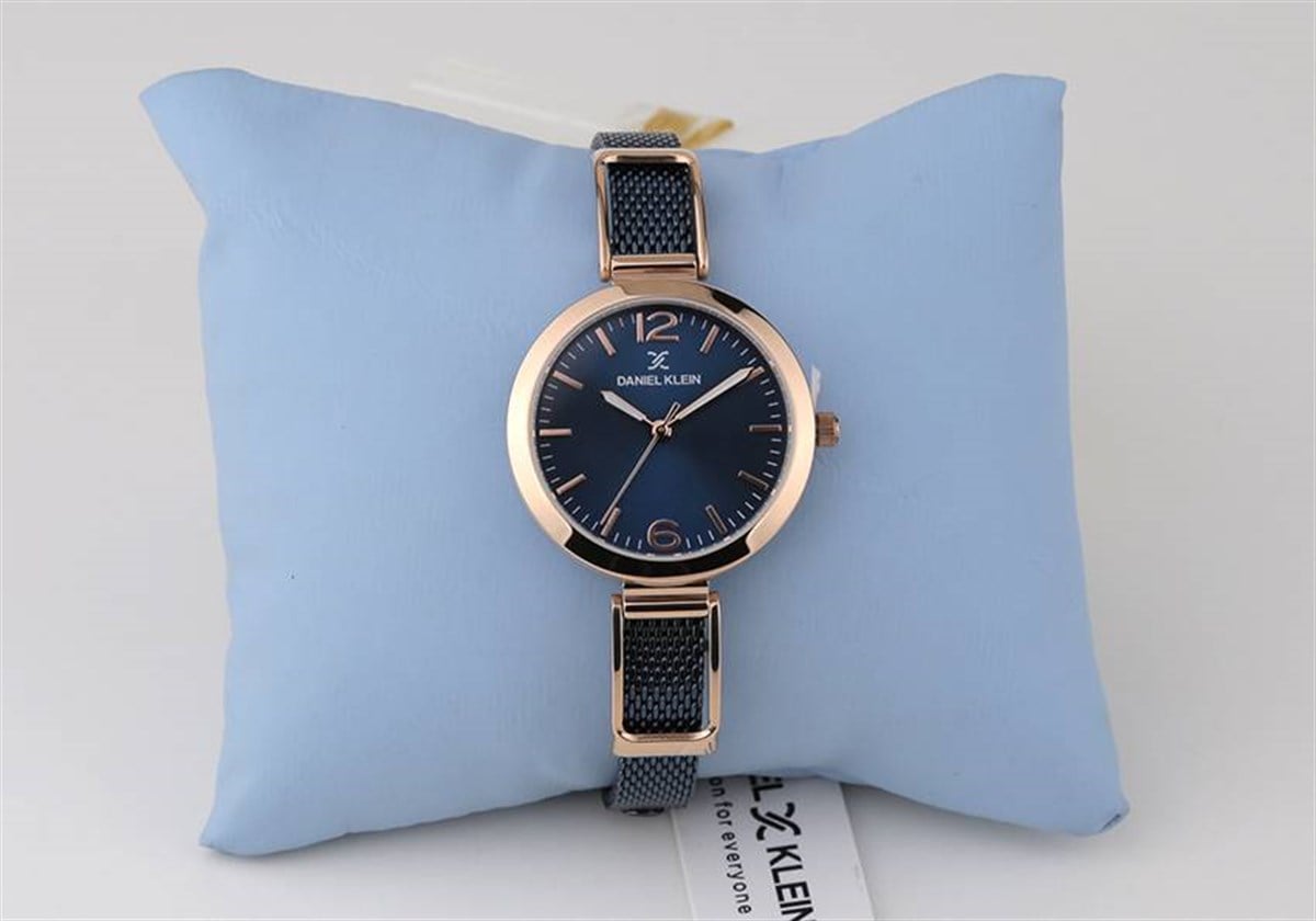 Daniel Klein DK102-02354D2 Çift Kordonlu Kadın Kol Saati 