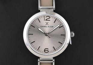 Daniel Klein DK102-02354D1 Çift Kordonlu Kadın Kol Saati 