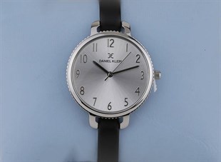 Daniel Klein DK102-01375D11 Çift Kordonlu Kadın Kol Saati 