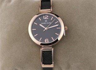 Daniel Klein DK102-02354D3 Çift Kordonlu Kadın Kol Saati 