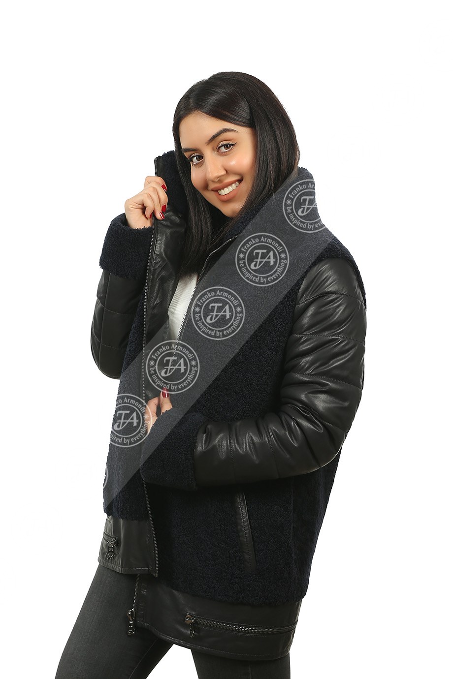 Bayan Gerçek Deri Kışlık Klasik Kaban  Şişme Astragan Lacivert YB-1311-19349 FA2