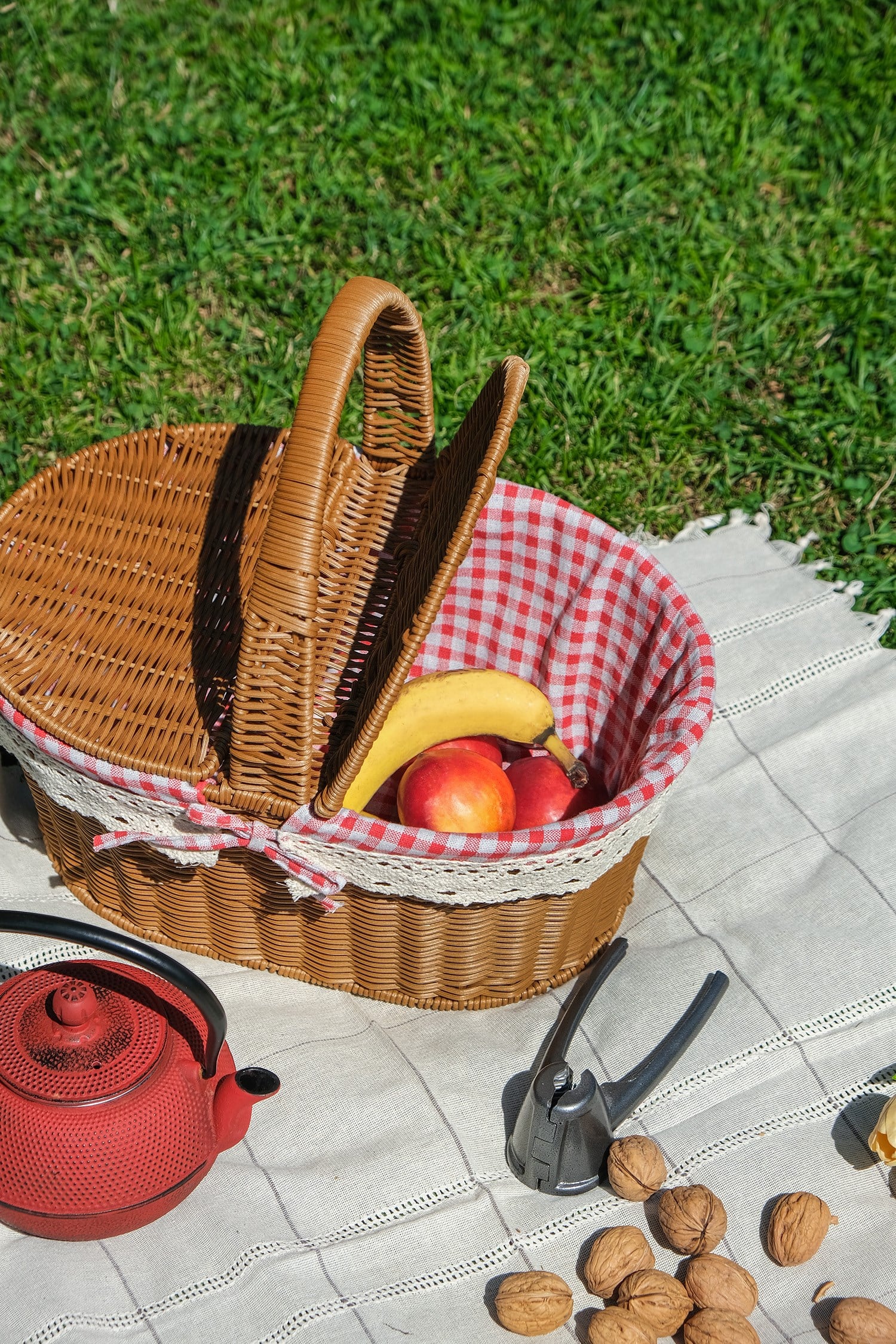Adel - Piknik Sepeti  Oval Plastik Hasır Görünümlü Kahverengi - 52897