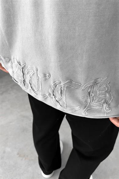 Açık Gri Acid Wash Kabartma Baskılı Oversize Tişört