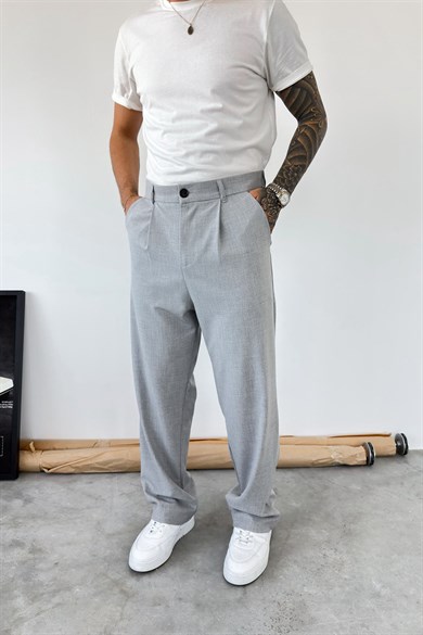 Açık Gri Pileli Baggy Fit Kumaş Pantolon