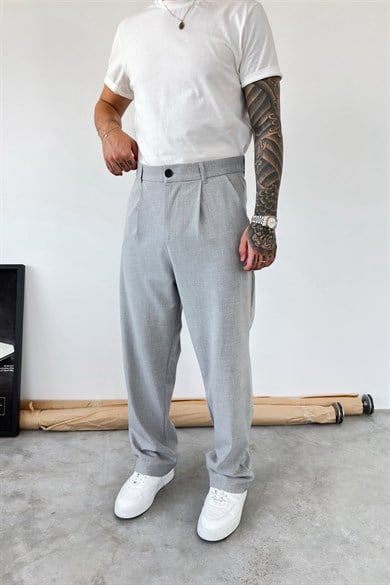 Açık Gri Pileli Baggy Fit Kumaş Pantolon