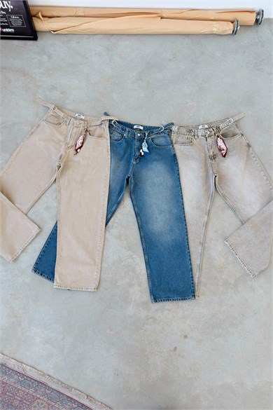 Bej Aksesuar Detaylı Baggy Pantolon
