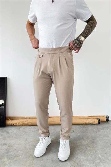 Bej Kemer Detaylı Regular Fit Kumaş Pantolon
